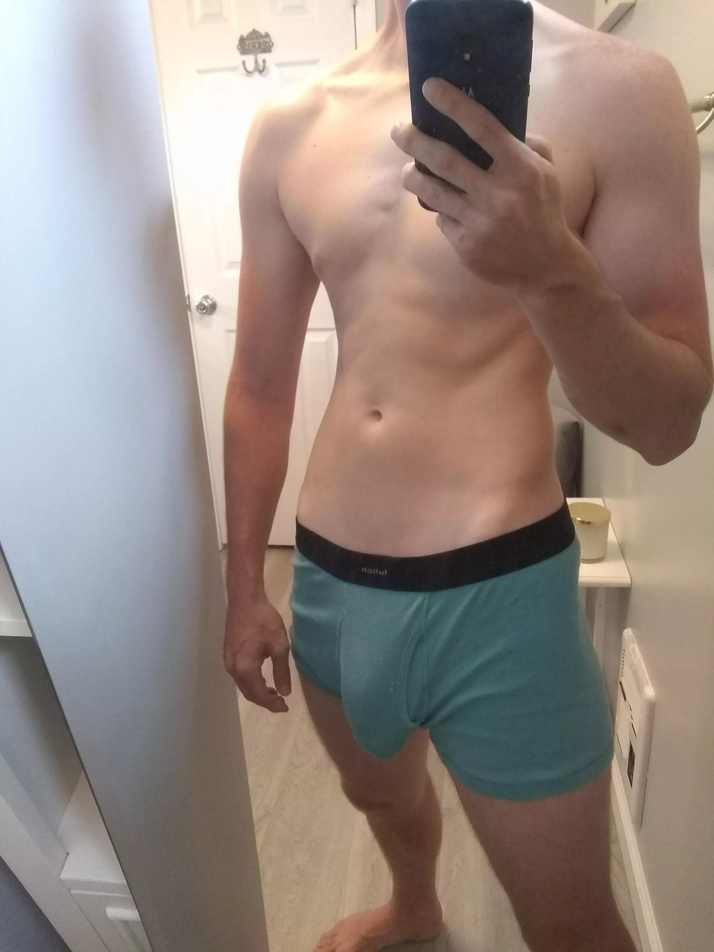 My fat post-gym bulge needs some attention ðŸ˜‹