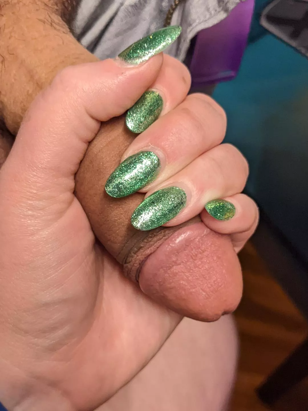 My favorite way of showing off my manicure