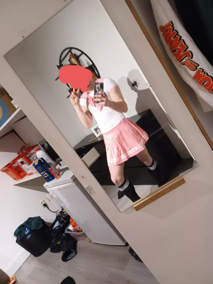 my first fembou outfitðŸ¥° srry for not showing my face !!! bdw do i look good in it or is it to tight ??