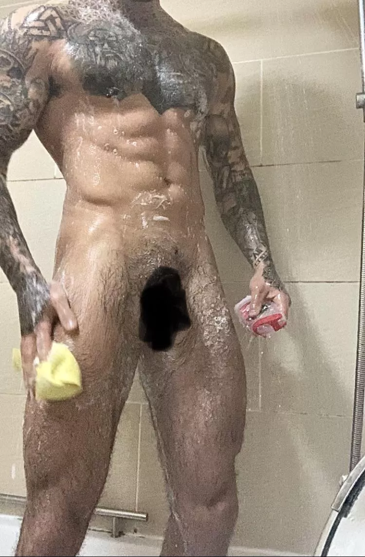 My full ten minute shower video. Hairy alpha 😈