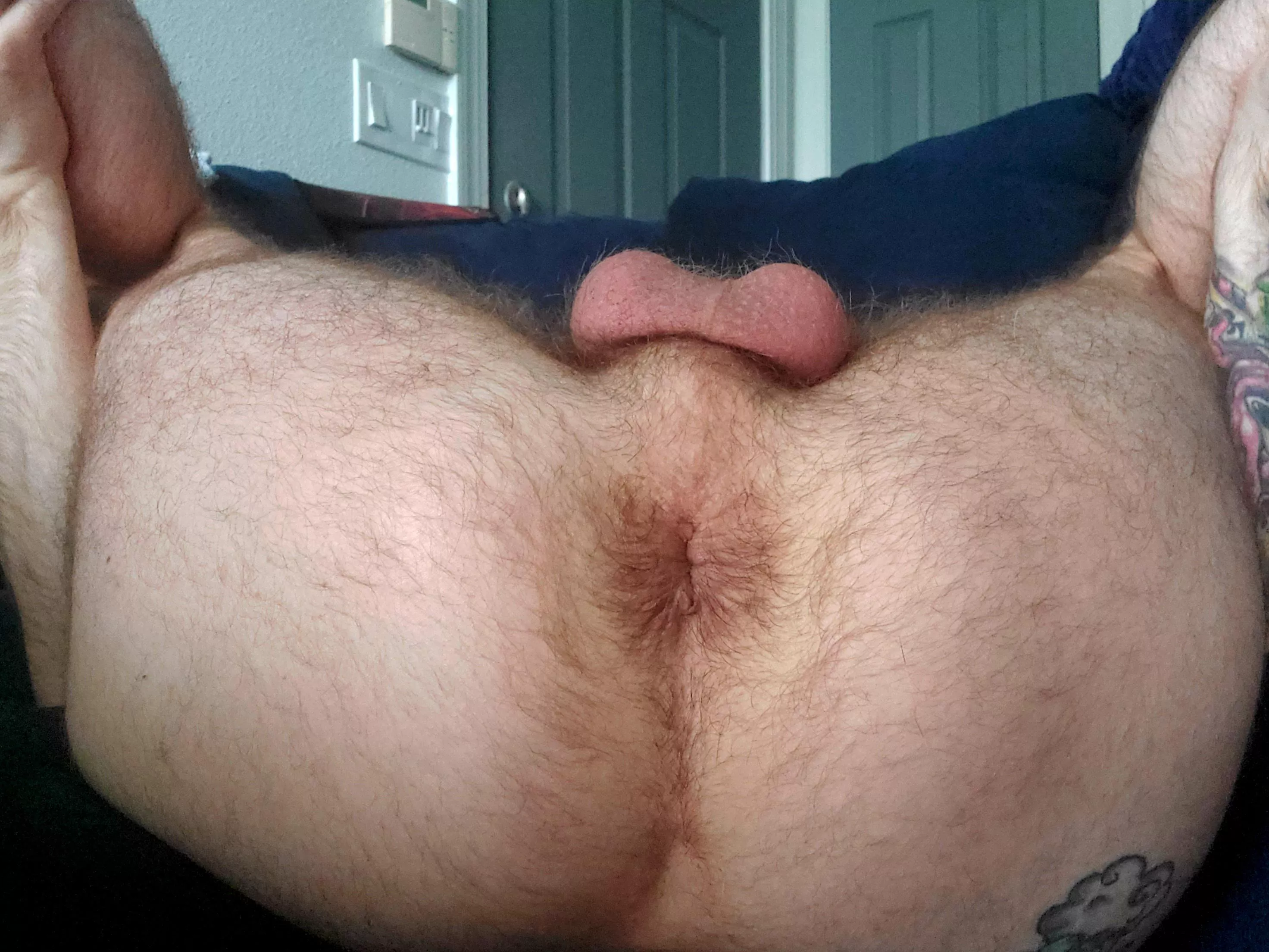 My hairy hole