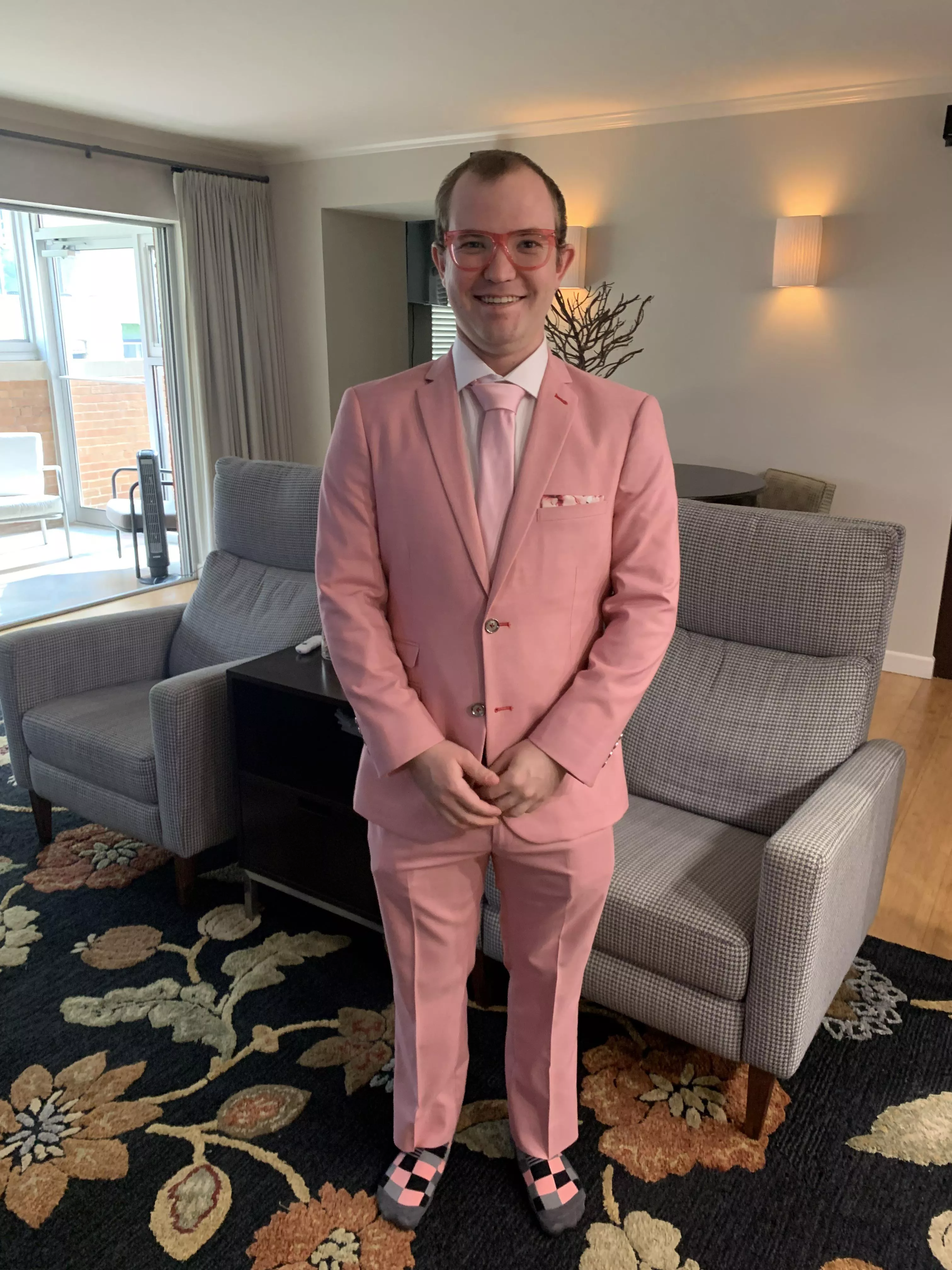 My mom was a model in a runway fashion show this weekend to raise money for Breast Cancer patients. Naturally I had to go all out with the suit. What do you think? â˜ºï¸