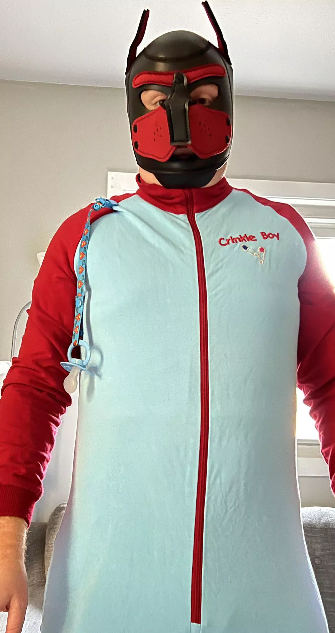 My new pup hood adds a whole new dimension to being an Abdl