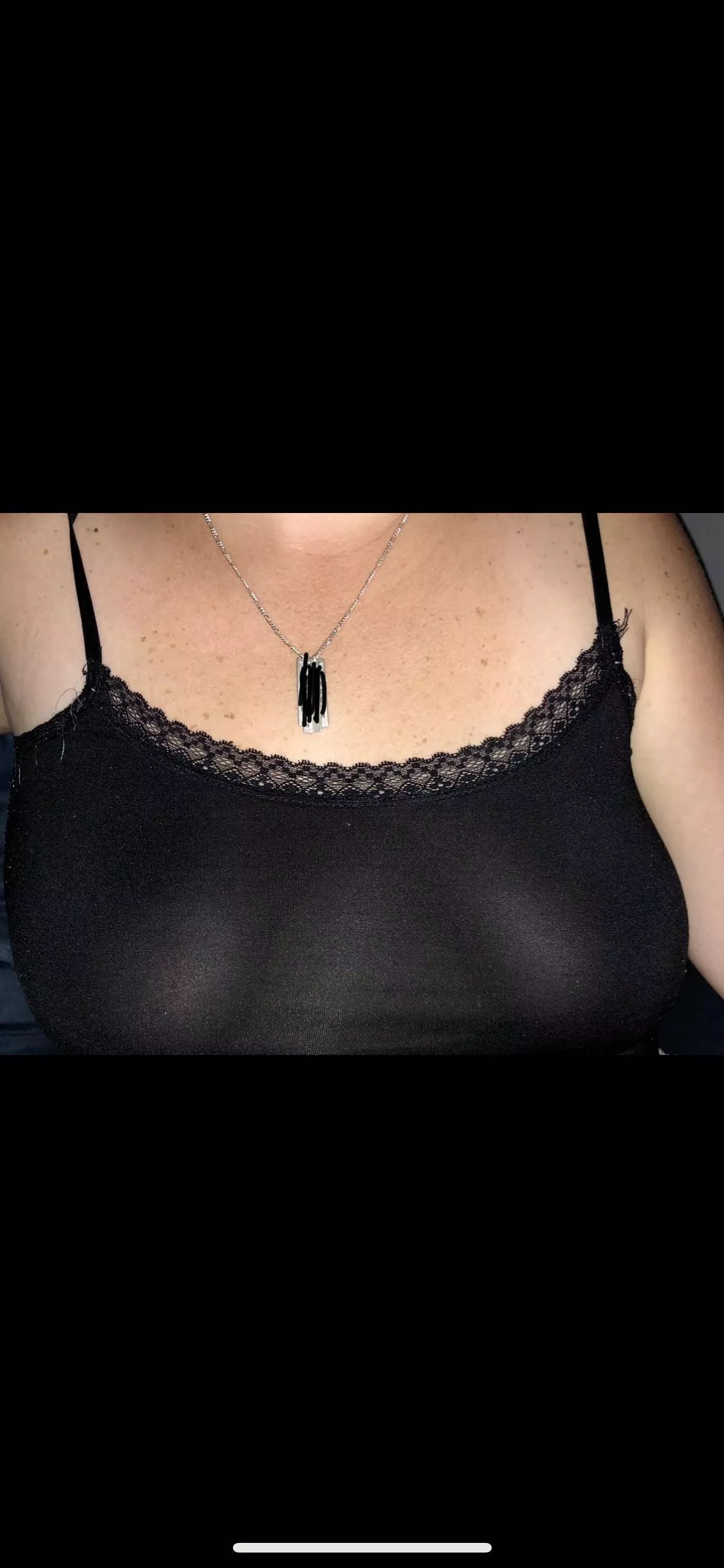 My wife’s favourite top to wear in public. 😍🥰