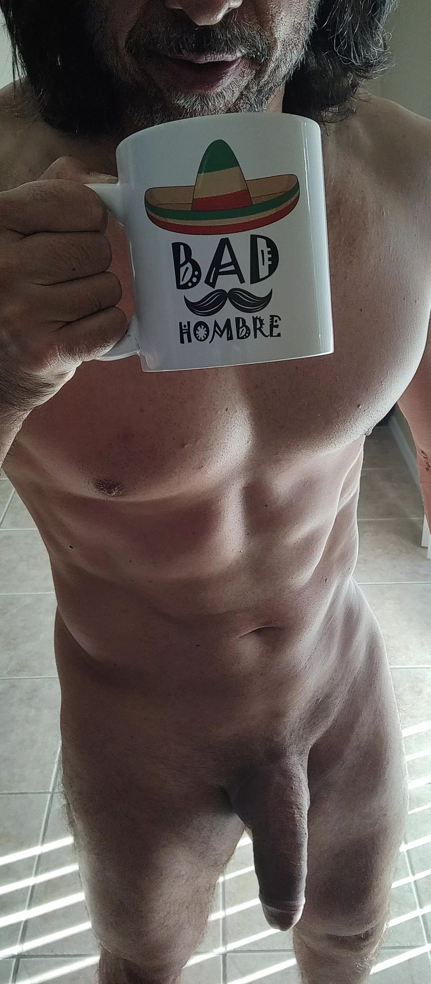 NAKED COFFEE TIME !!