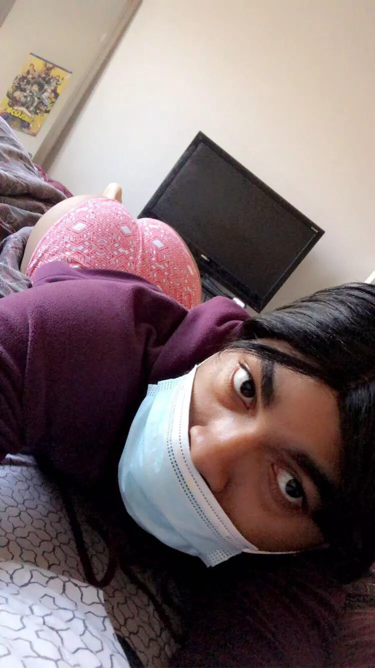 Need this faggy booty breeded