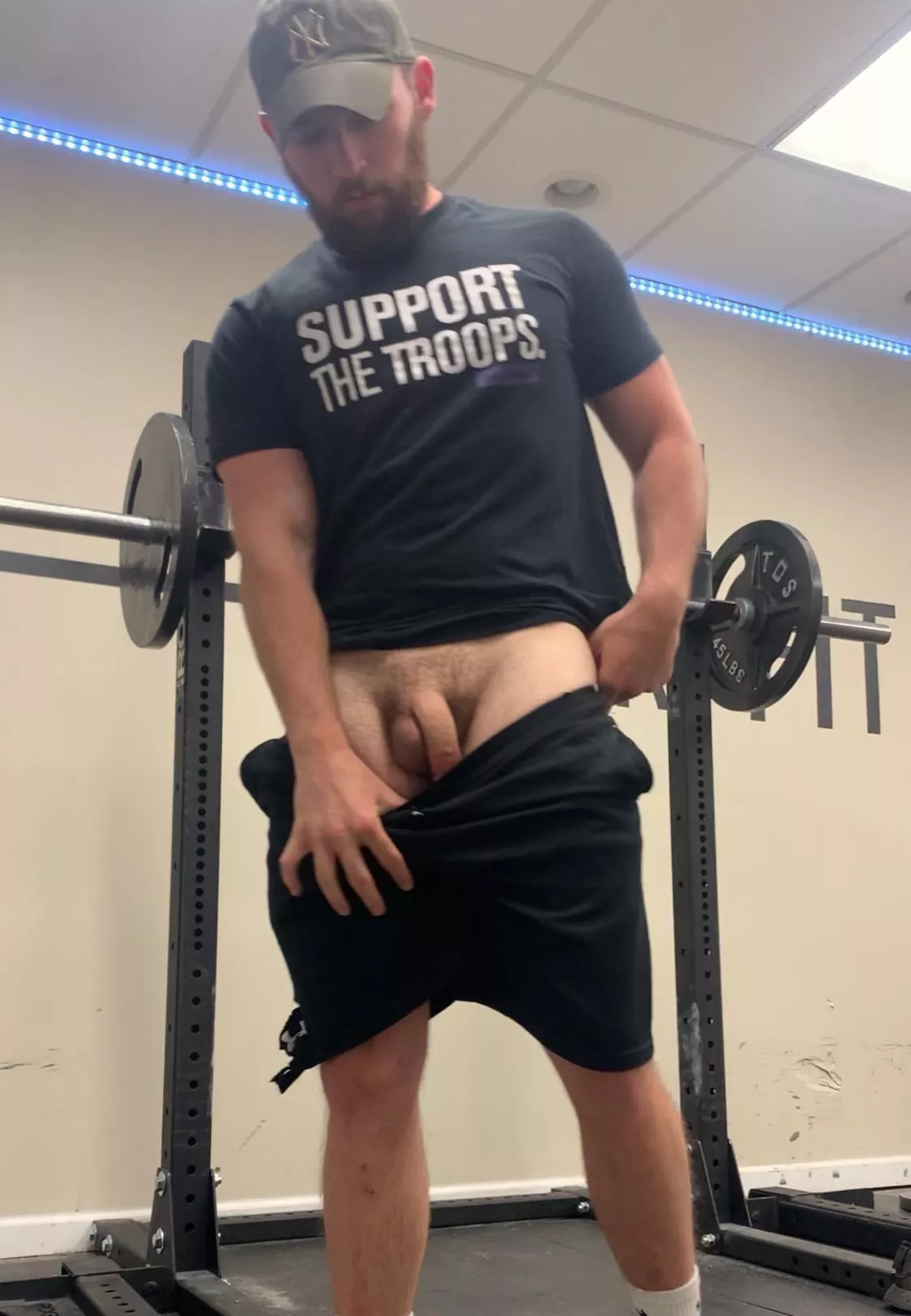 Needed a little extra warm up for squats today [m]