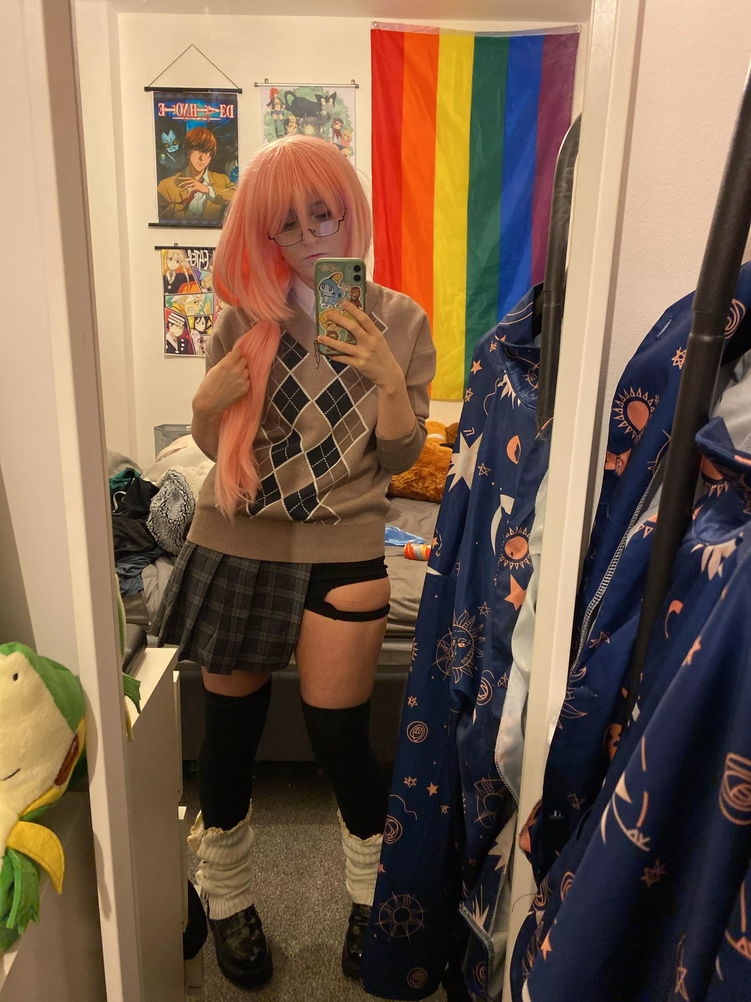 nerdy femboy anyone?