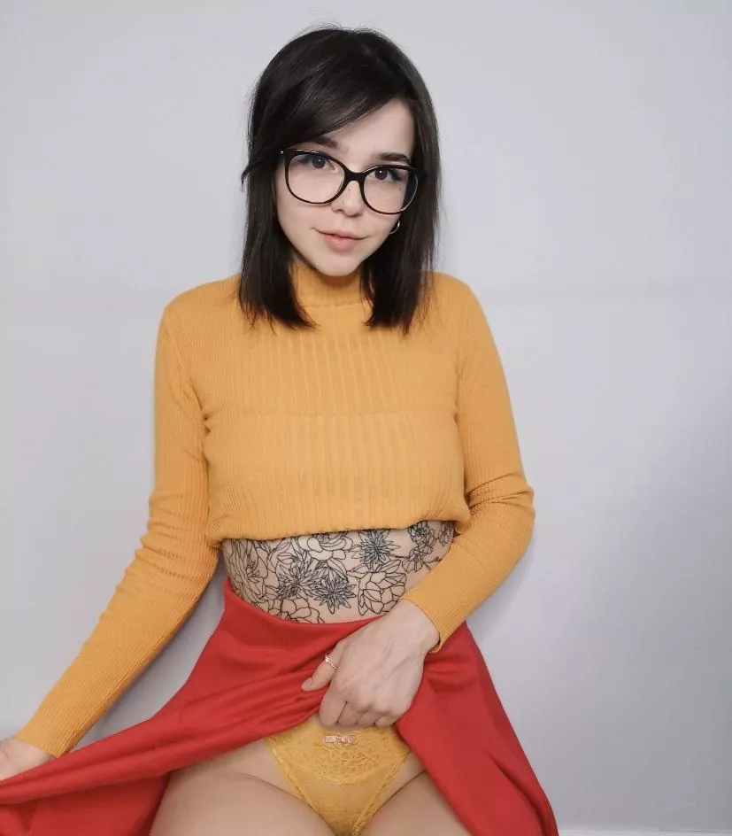 Nerdy Velma feeling naughty today