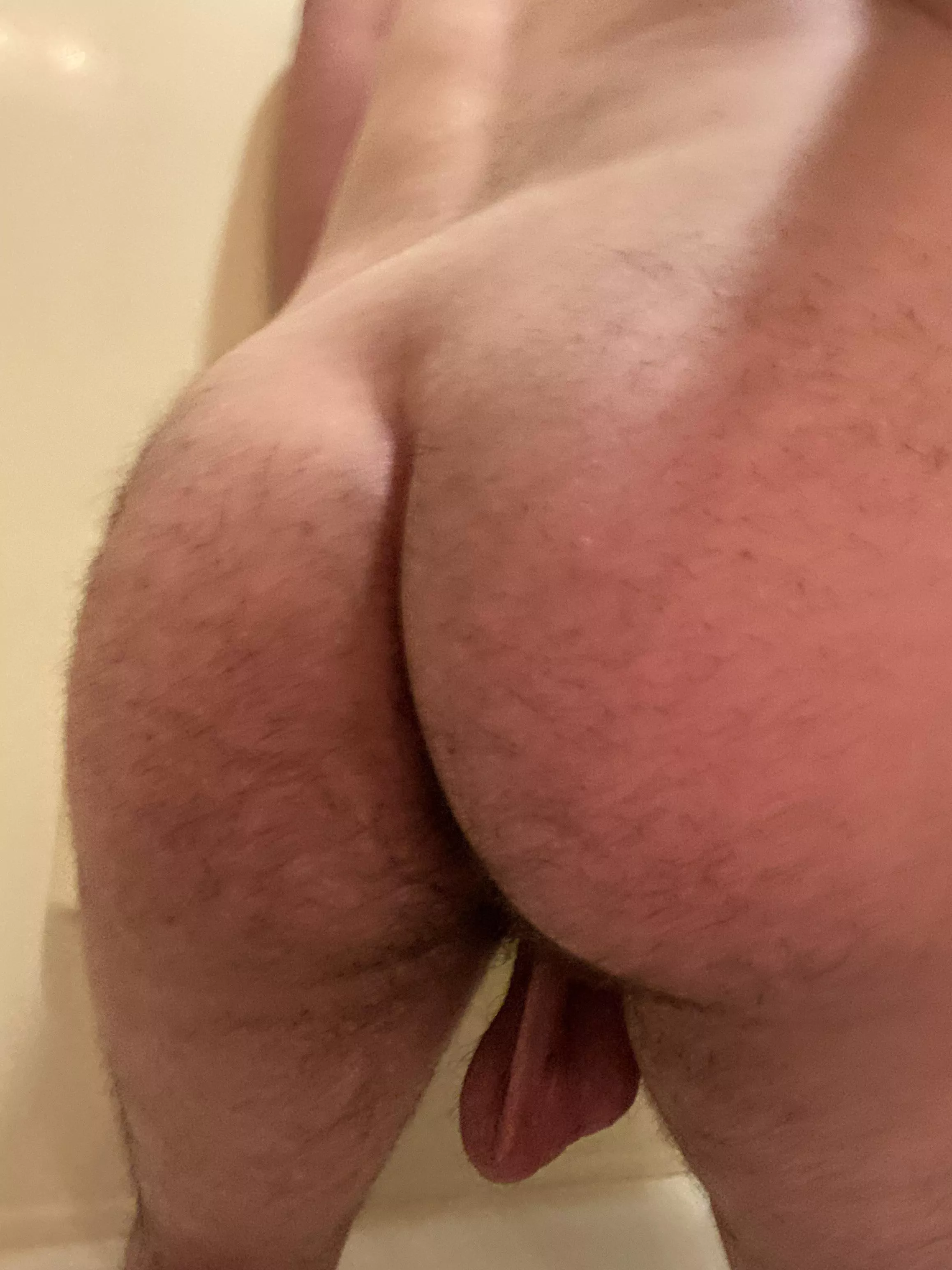 Never posted an ass pic before, did I get a good shot?