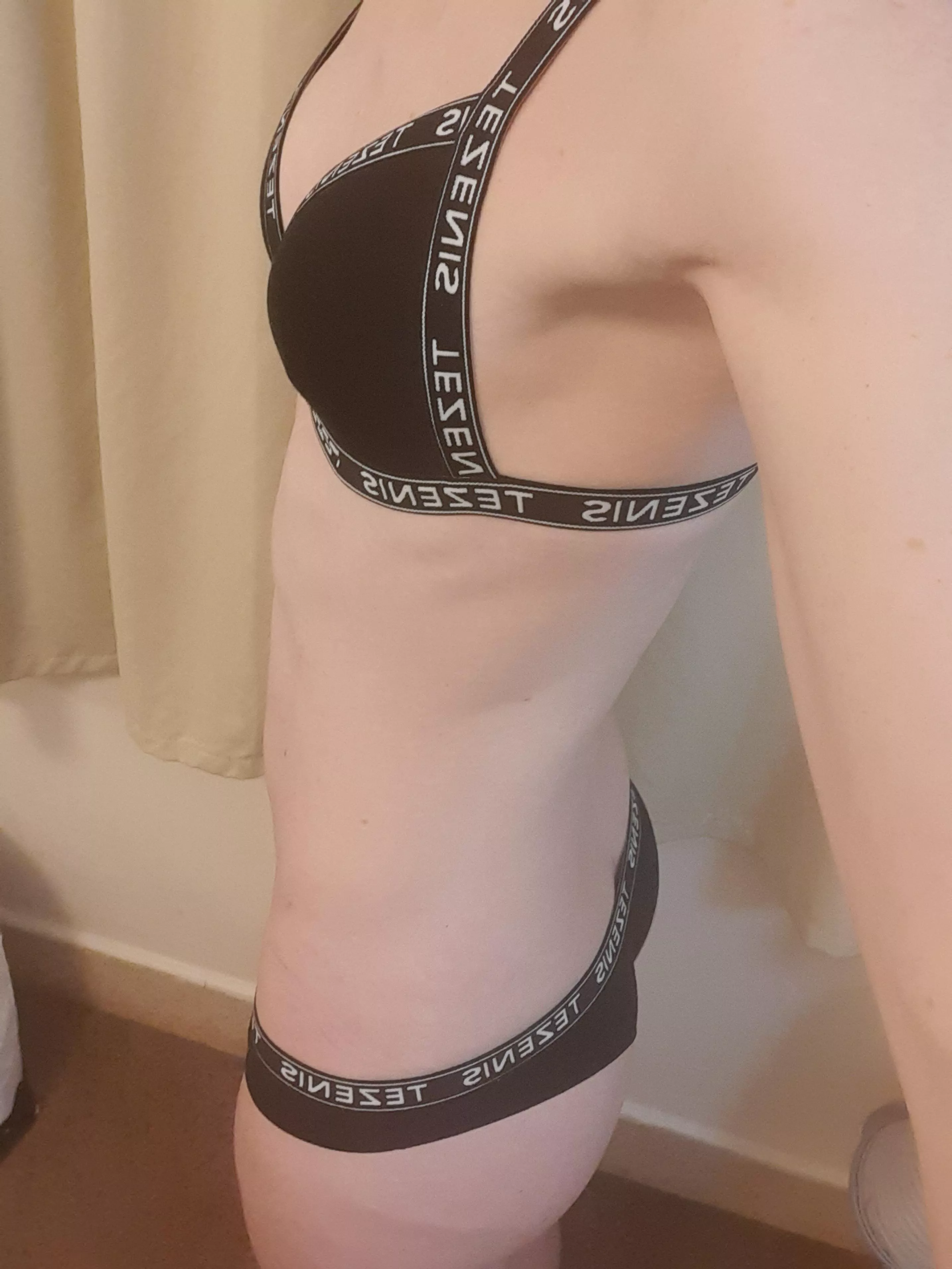 New matching underwear to start a new week with [F] [37]