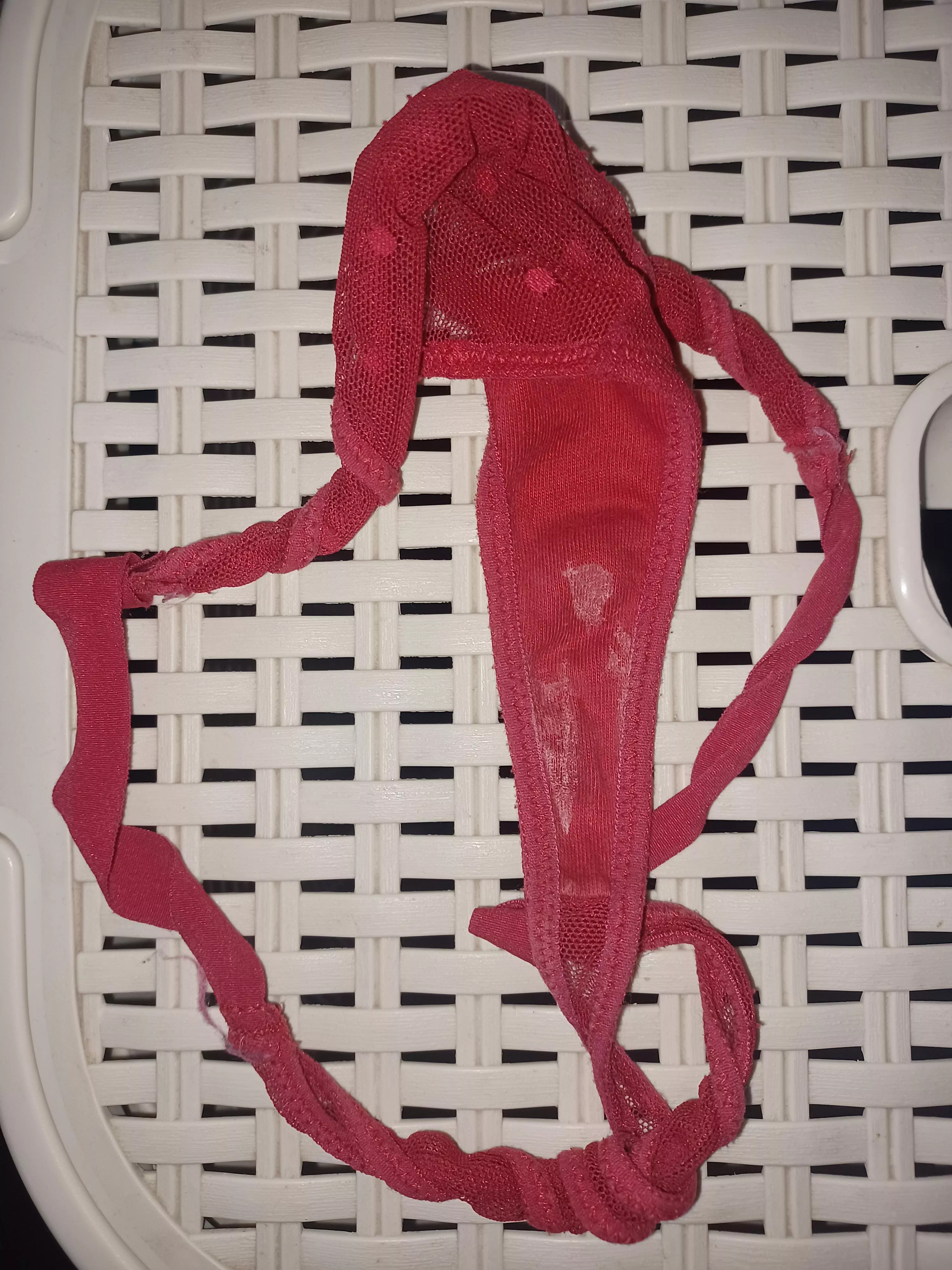 Nice pussy stained red thong