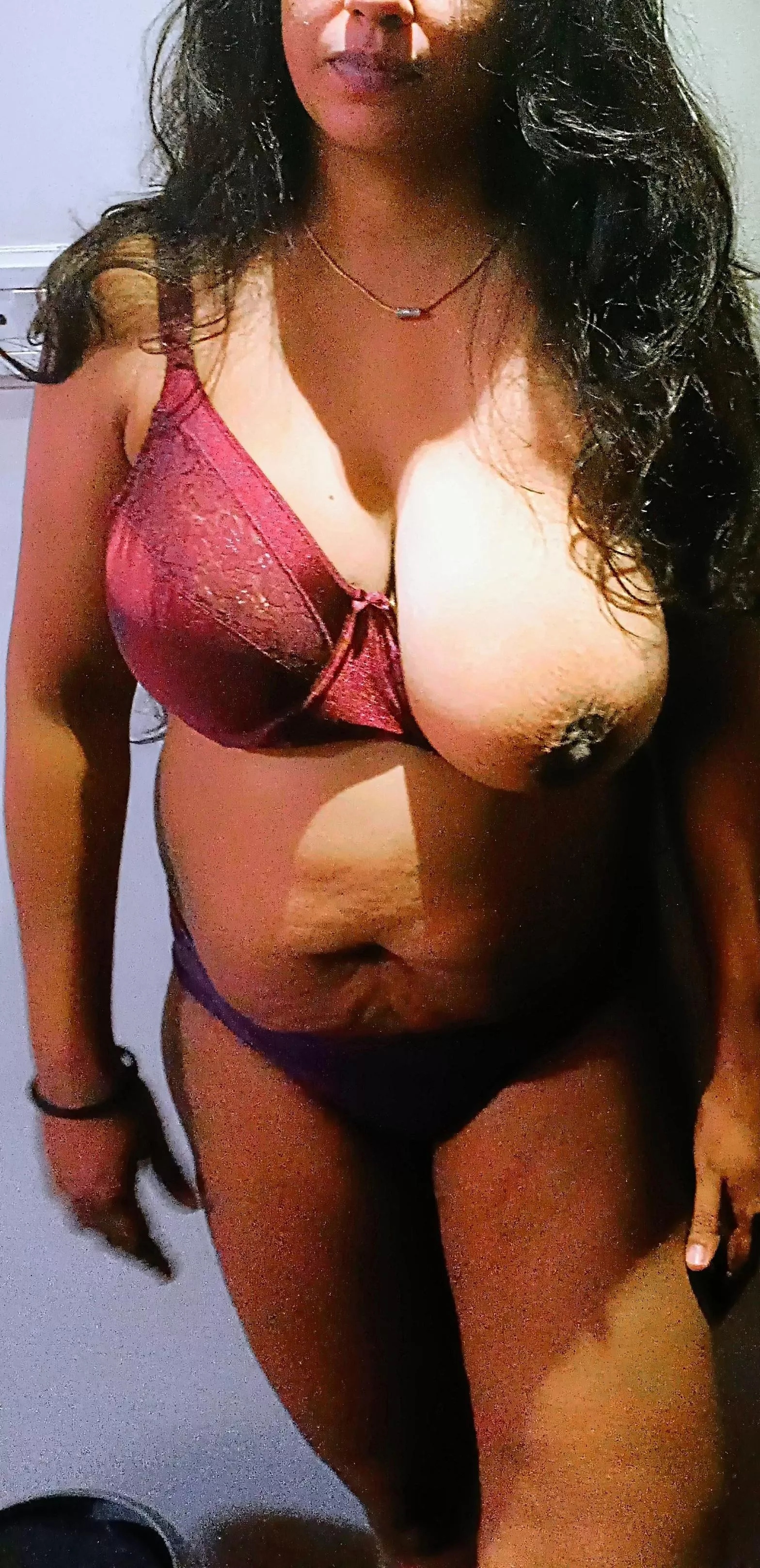 NSFW..42, 36 DD ....mom of 2