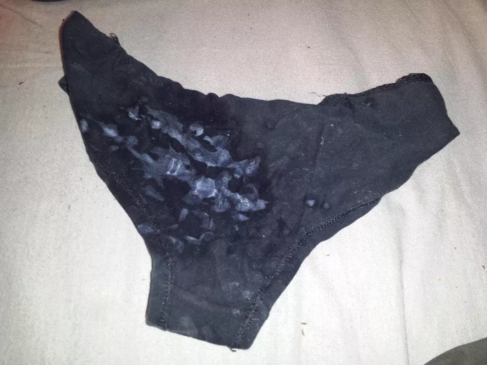 Old and new stains on gfs panties