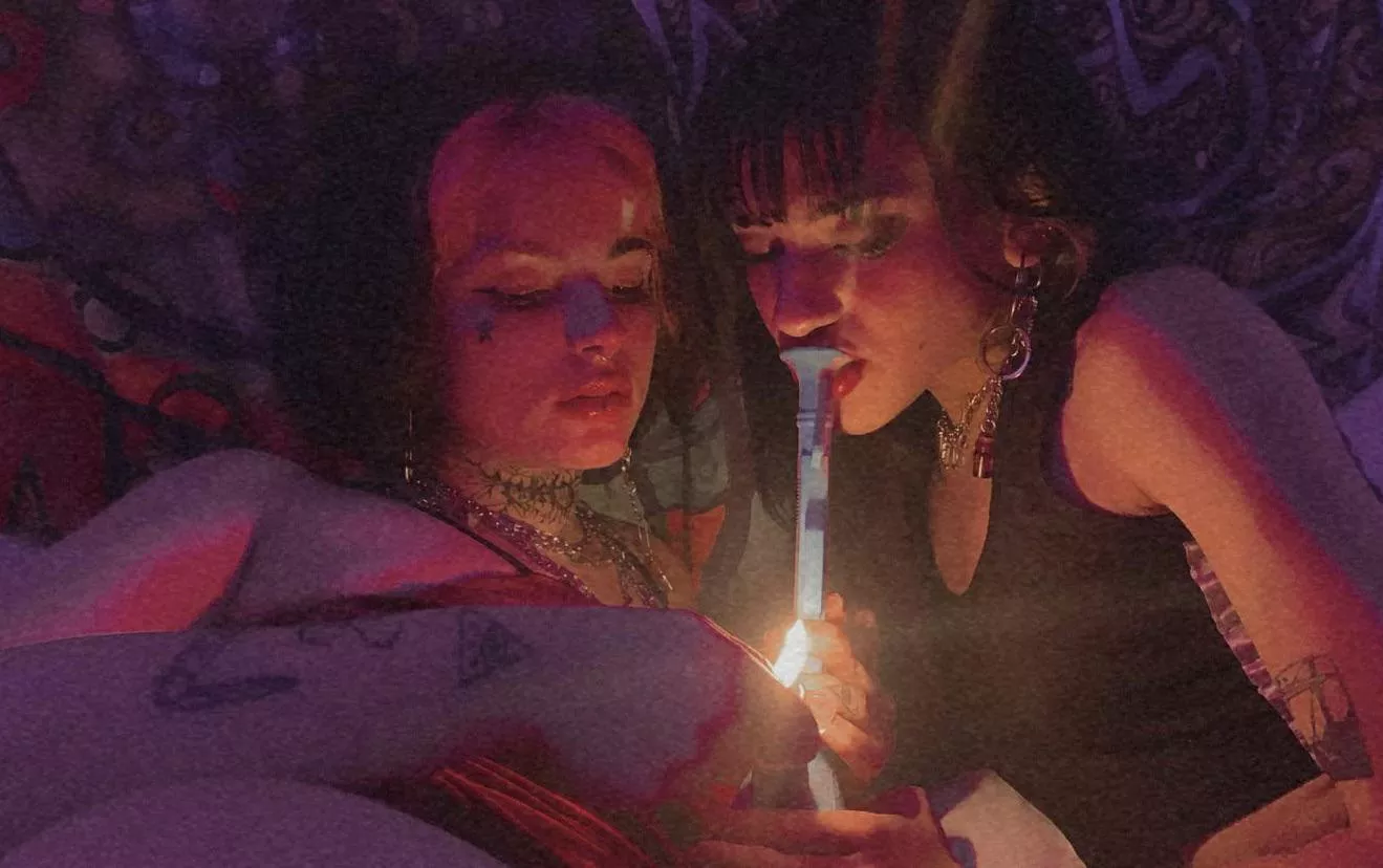 one goth girl smoking is cool imagine two of them