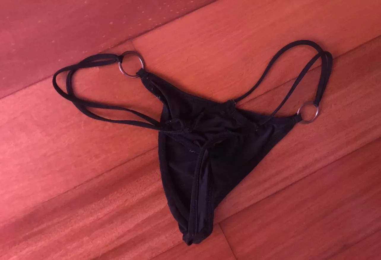 One of my momâ€™s thongs, who would like to jerk off with it?