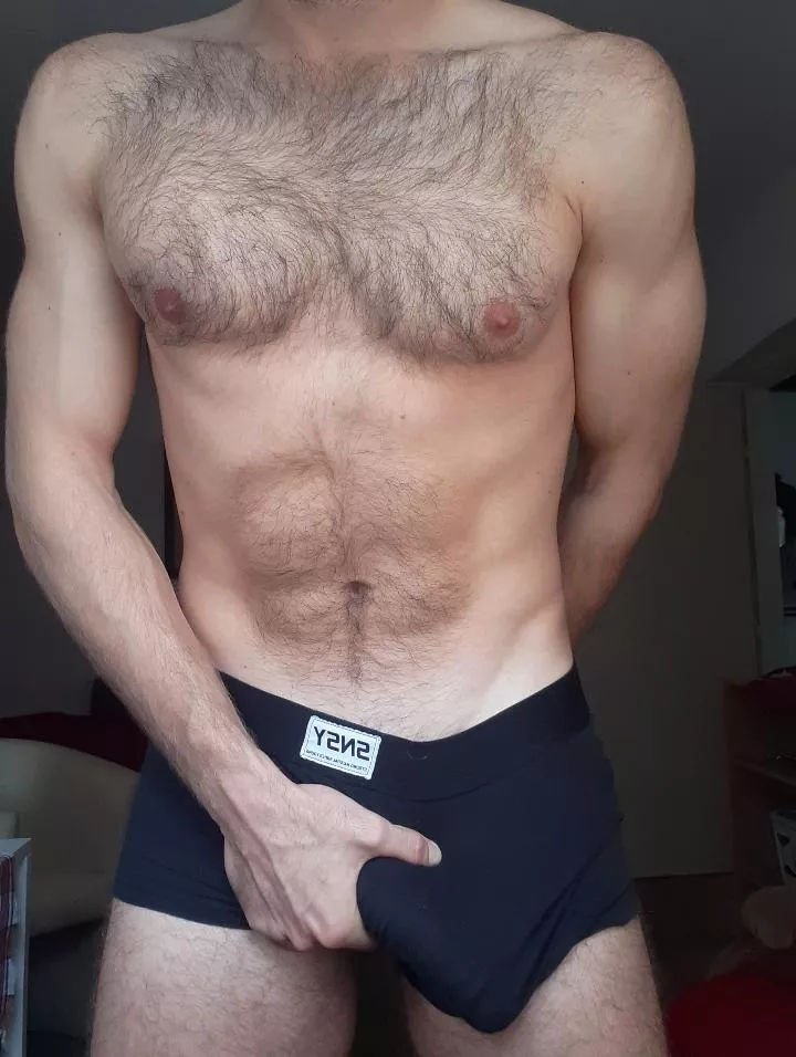 only ⬆️ if you want to feel this bulge 😈