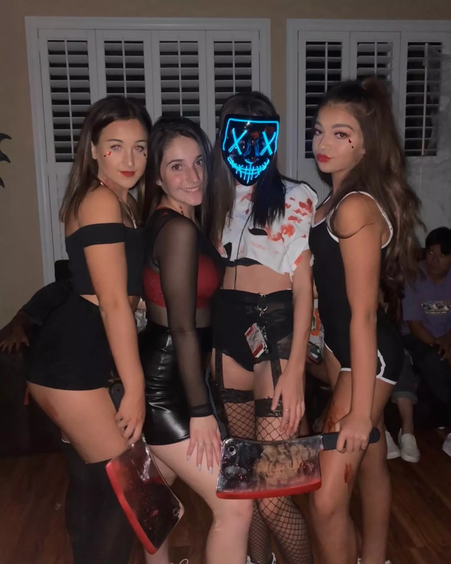 Petit sluts purging