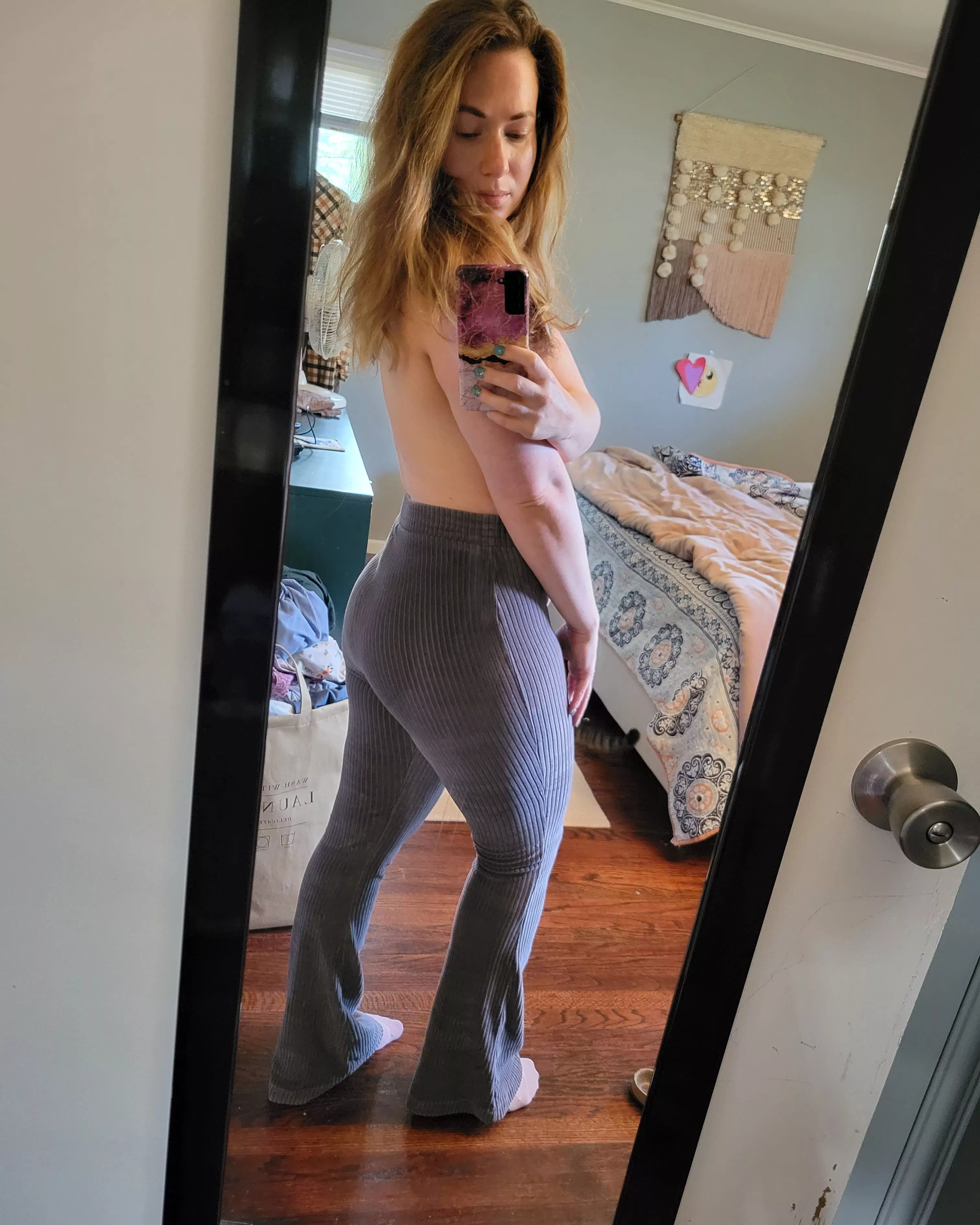 Petite and slimthicc