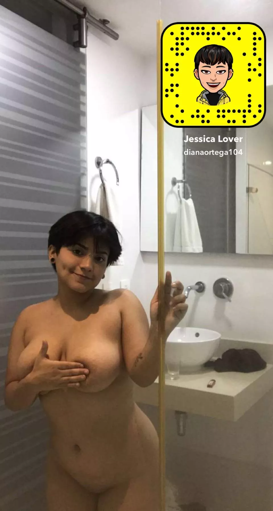 🌹Petite Angelica 21F🌹 [SELLING] ⭐Your naughty princess is available for... SEXT • NUDES • DICK RATE • GFE • VIDEOCHAT⭐ Snapchat/dianaortega104 💫 Kik/angelicalover28 💫 ASK FOR PRICES 💲