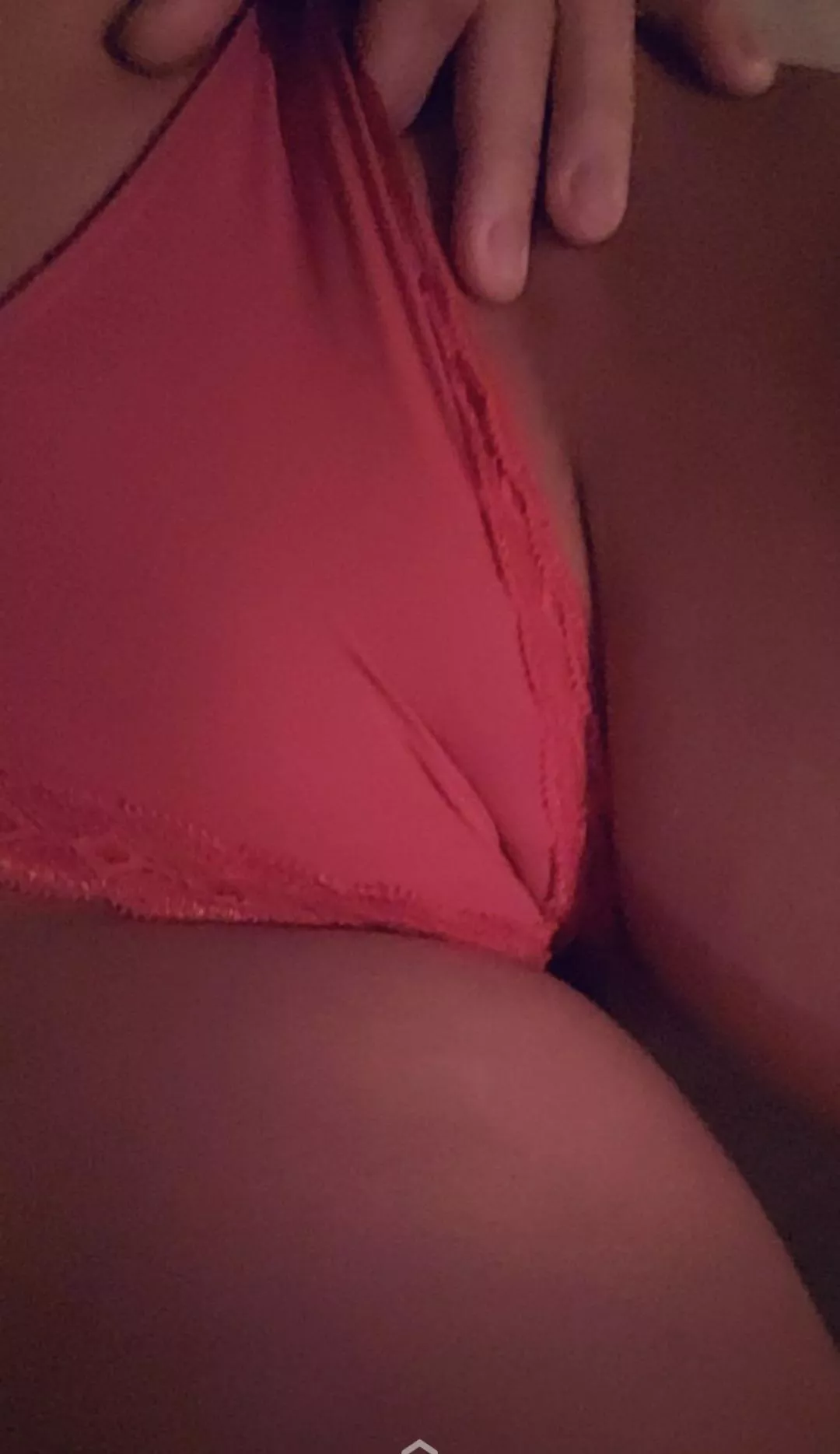 Pink is my new obsession. 😈 [F]