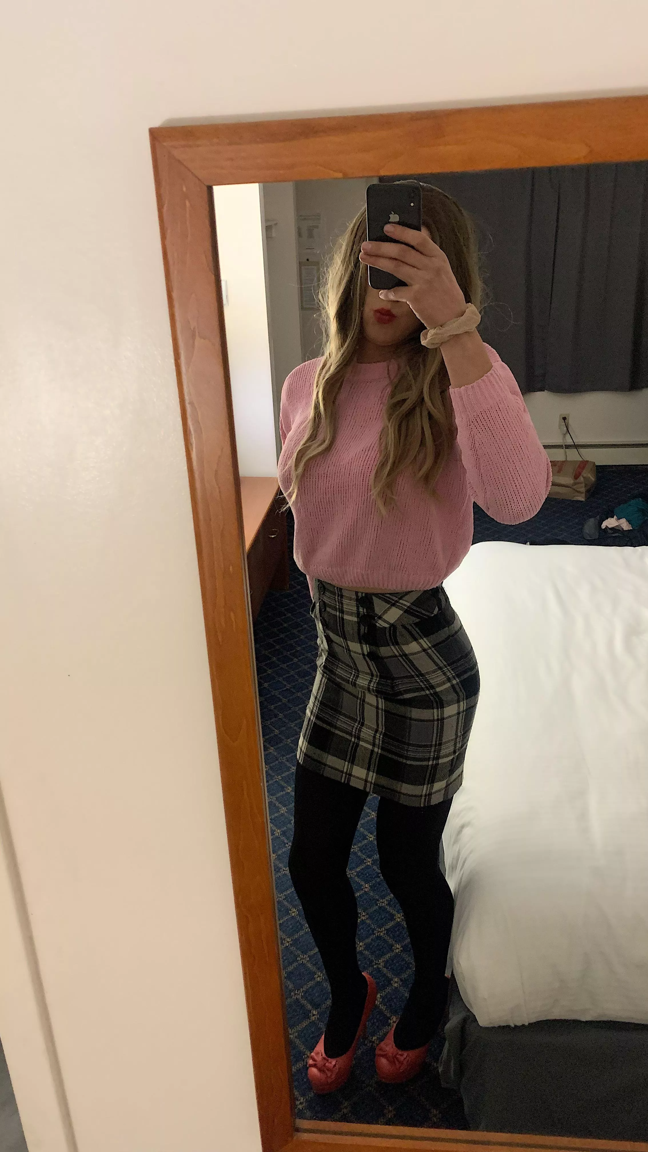 Plaid skirt vibes❤️❤️