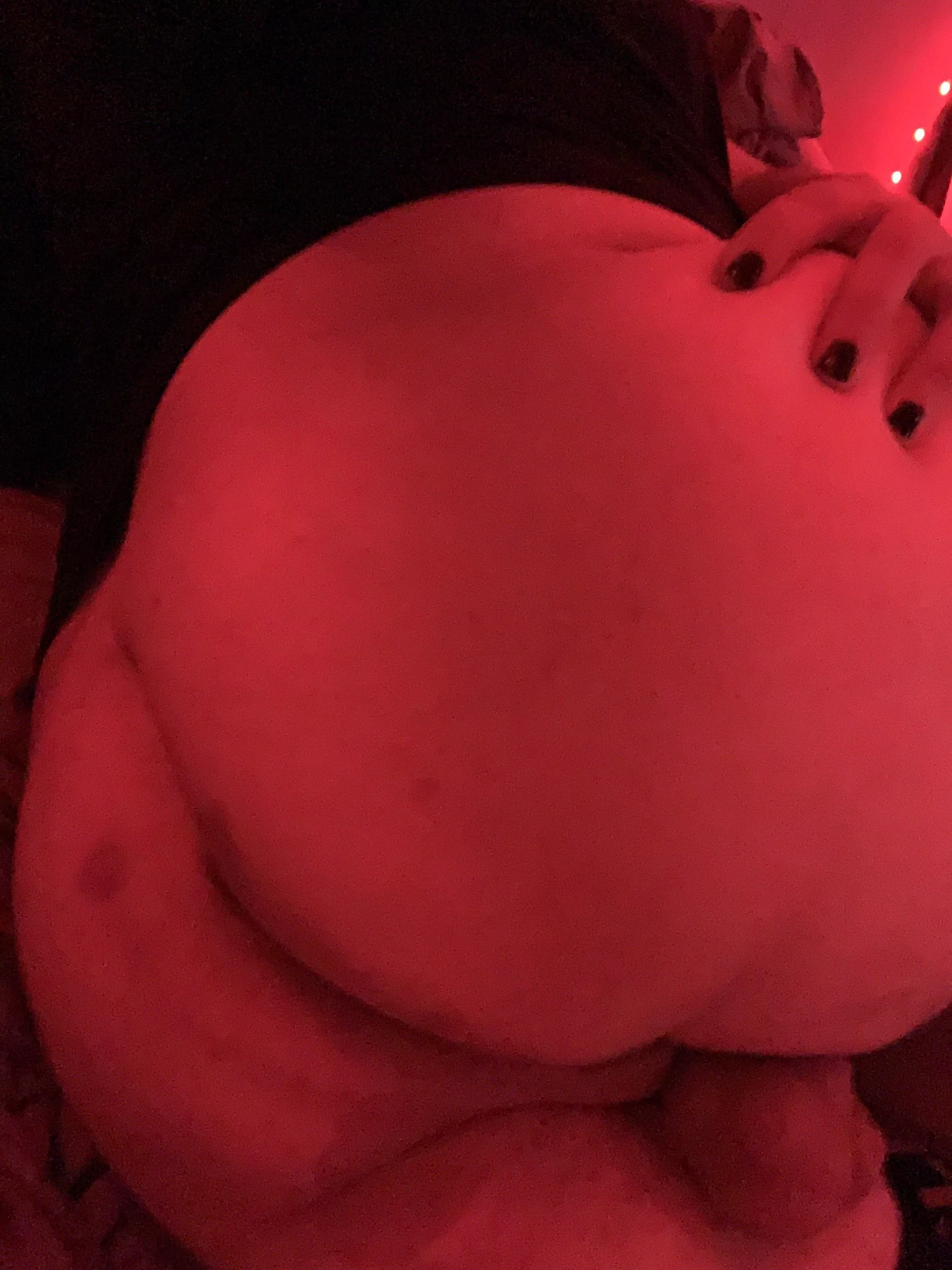 please fill my thicc ass~