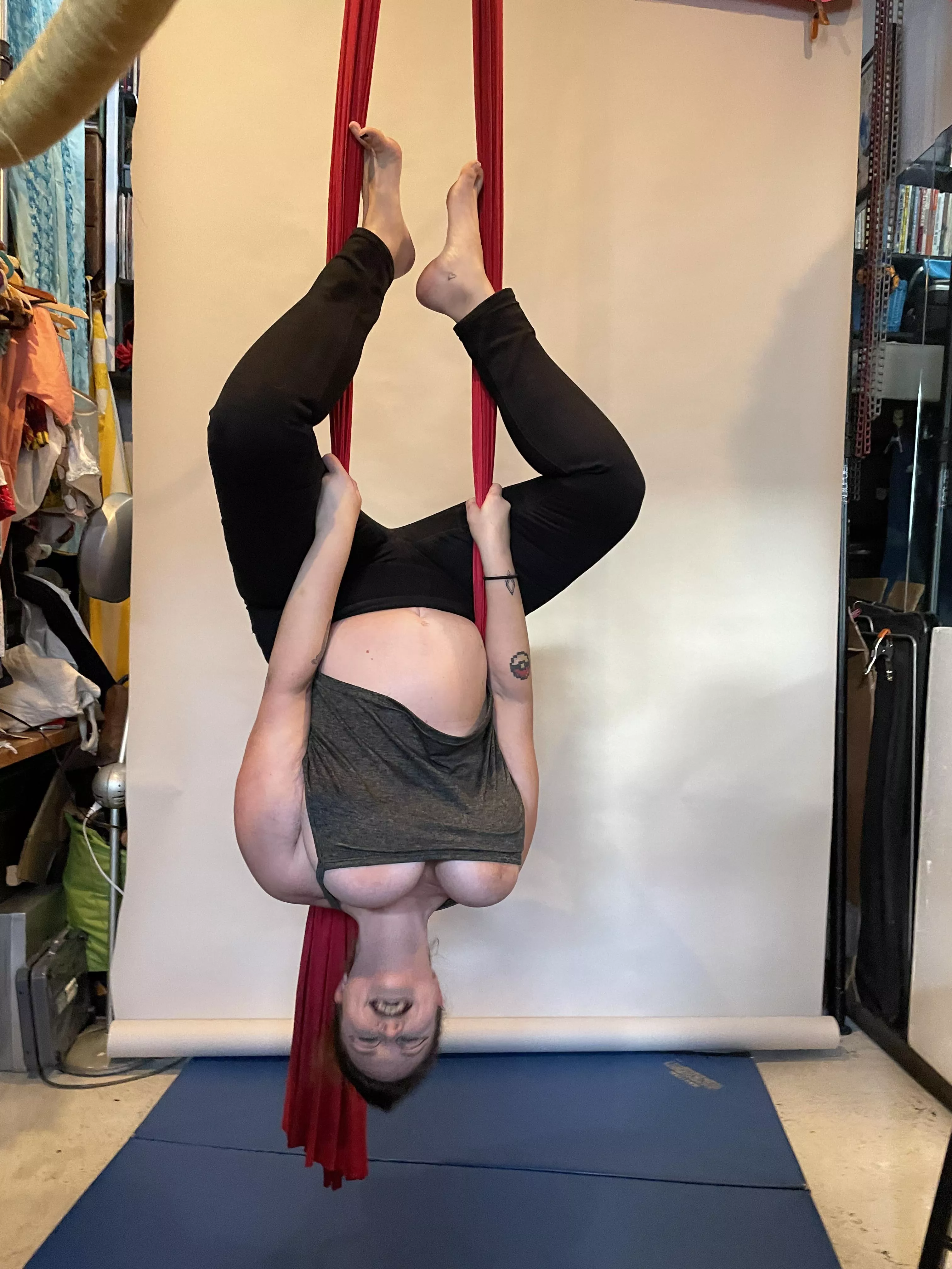 Popped out while practicing silks for a shoot 🙈