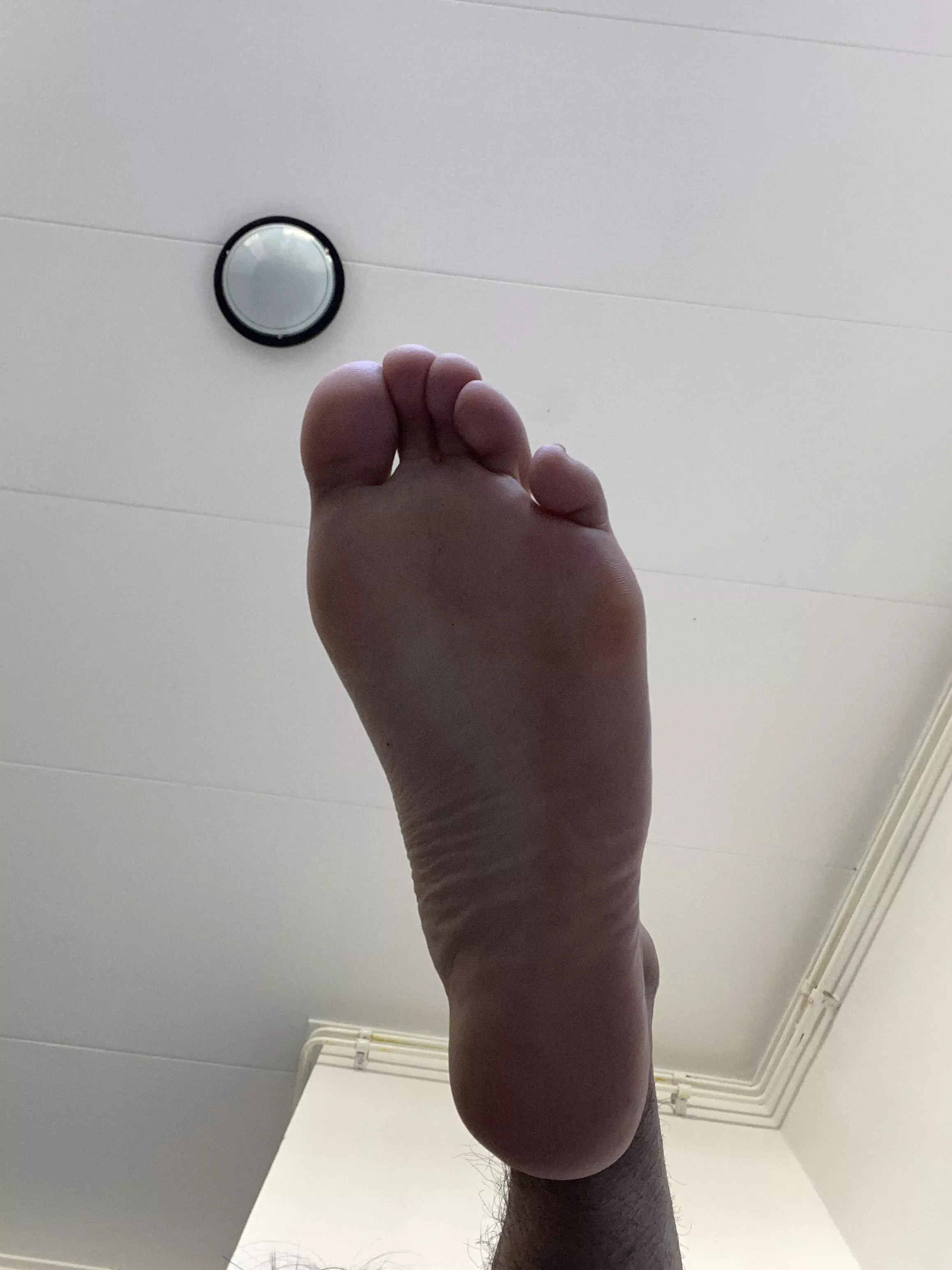 Pov: your about to worship my Asian feet ðŸ˜ˆ