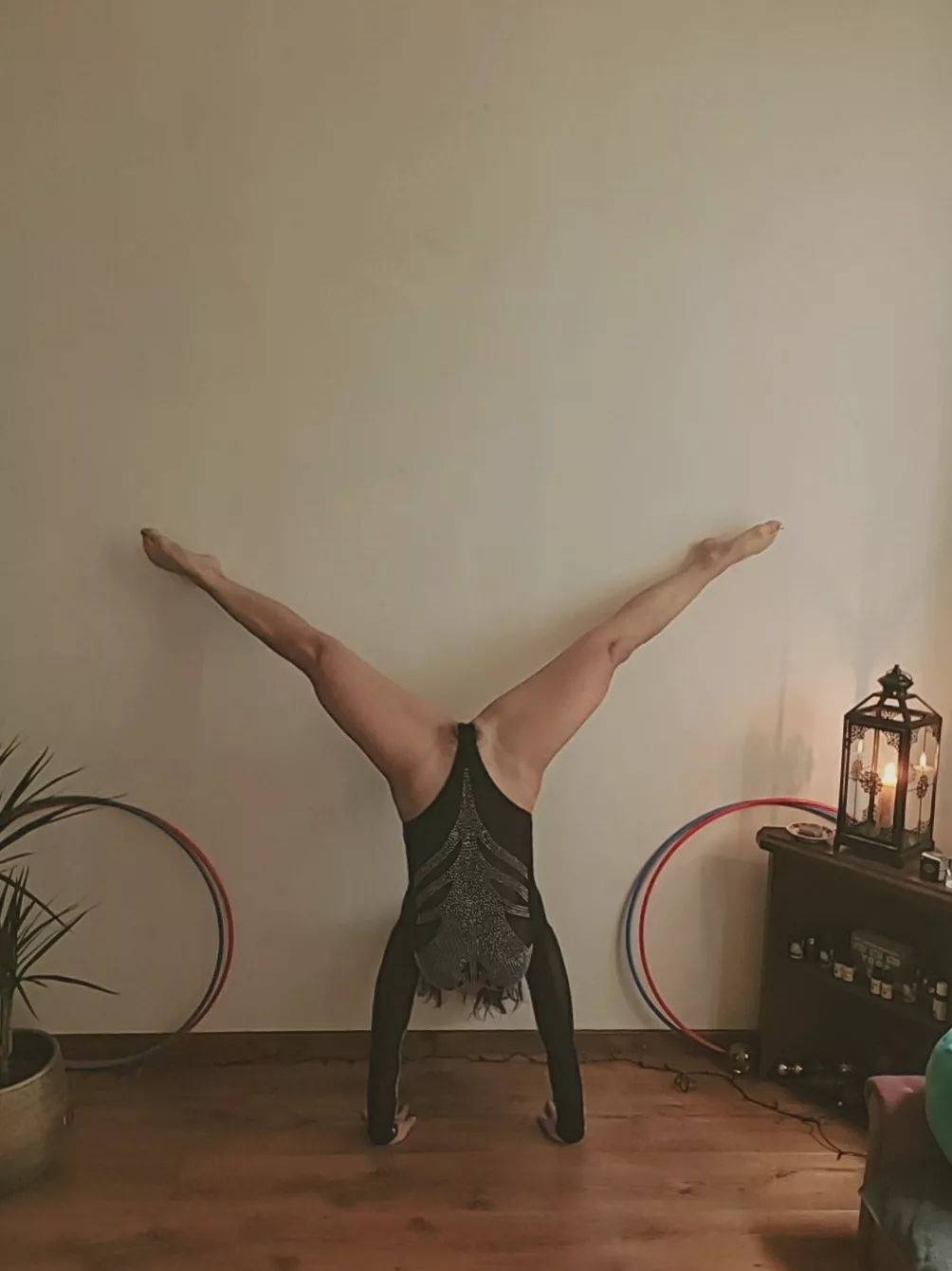 Practicing my Splits 🙏what do you do to keep Flexible?