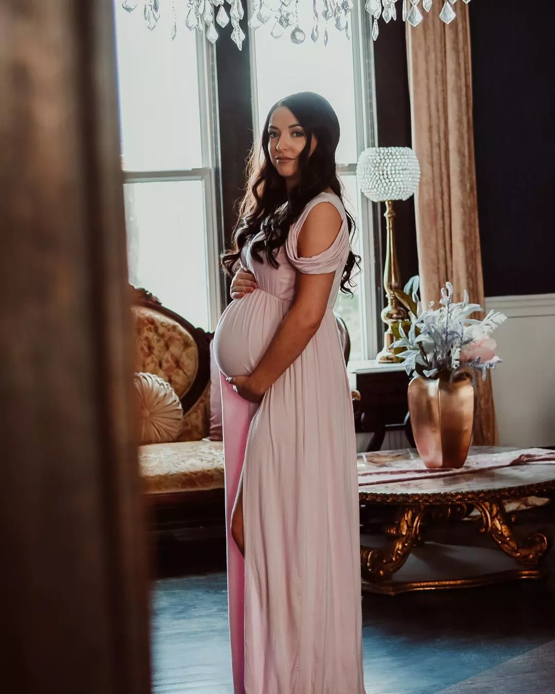 pregnant in pink dress