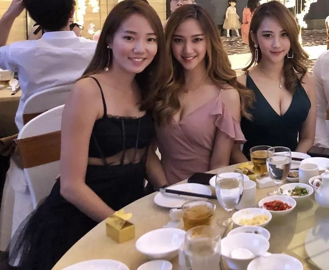 Pretty Asian Ladies