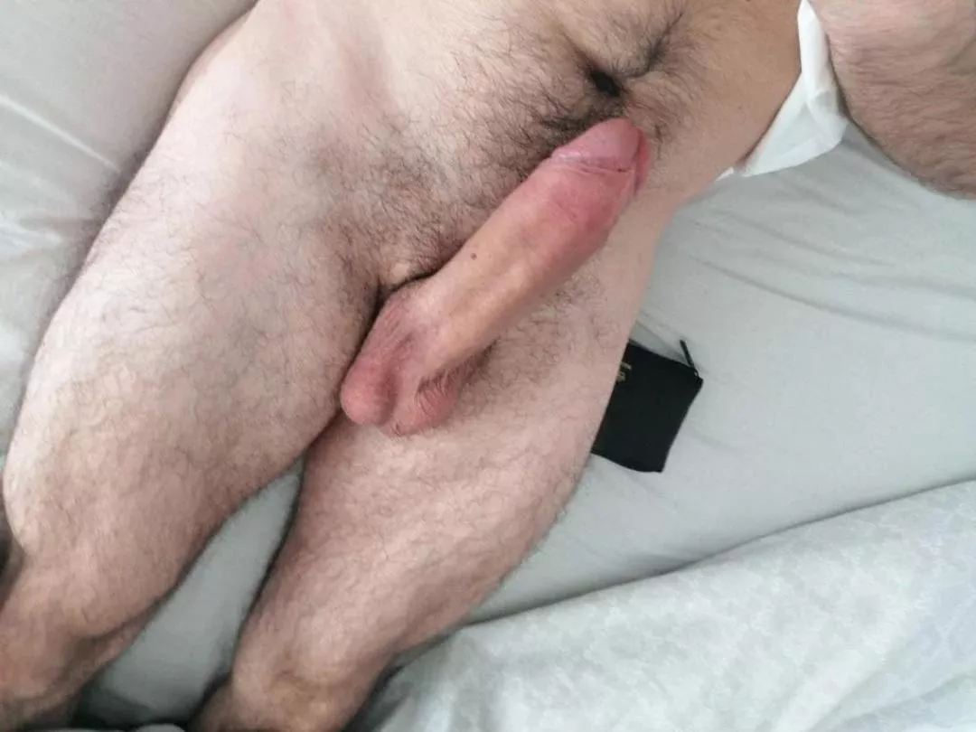 Random boner of the day.If you are a cuck or a couple dm me