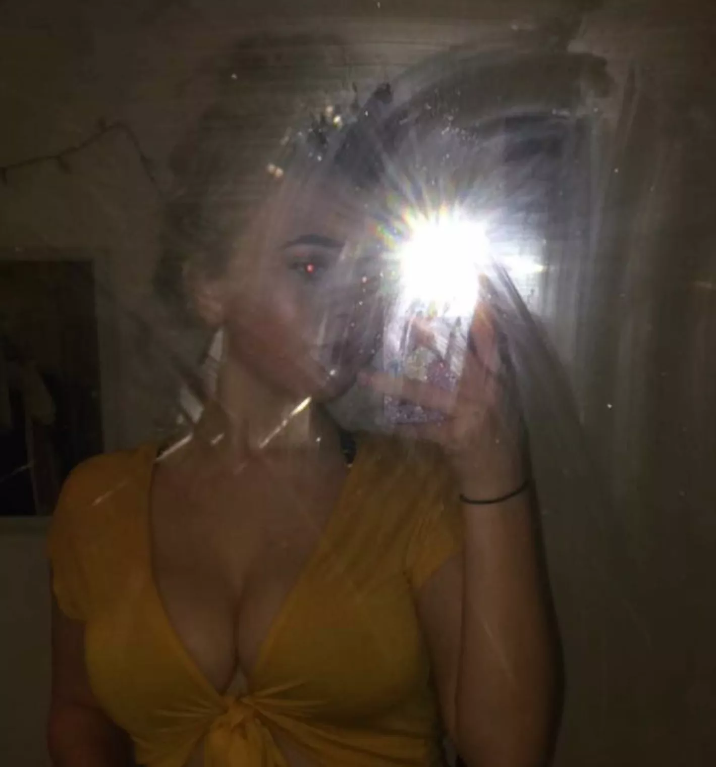 Rate my cleavage! F18