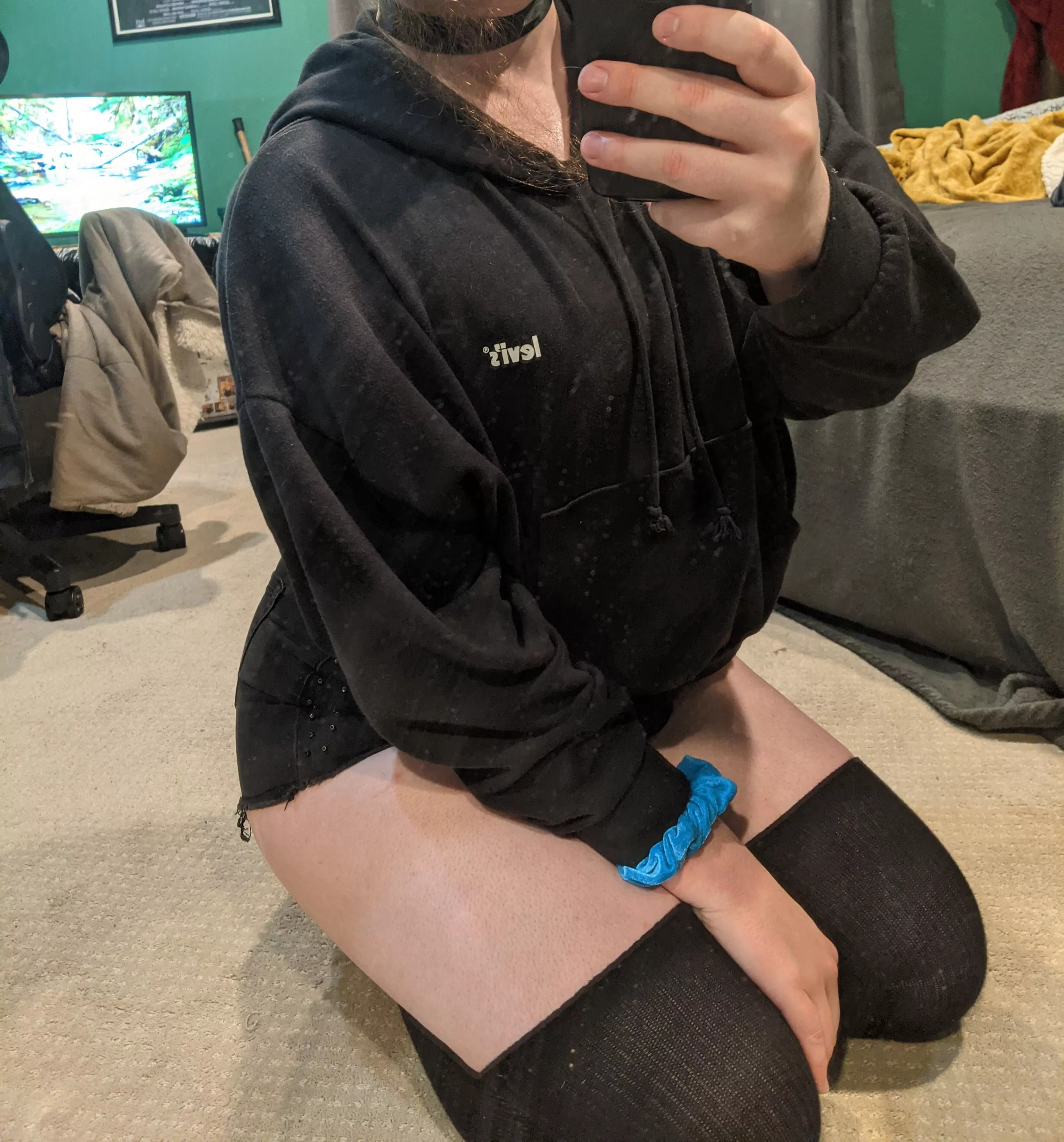 rate my outfit :3