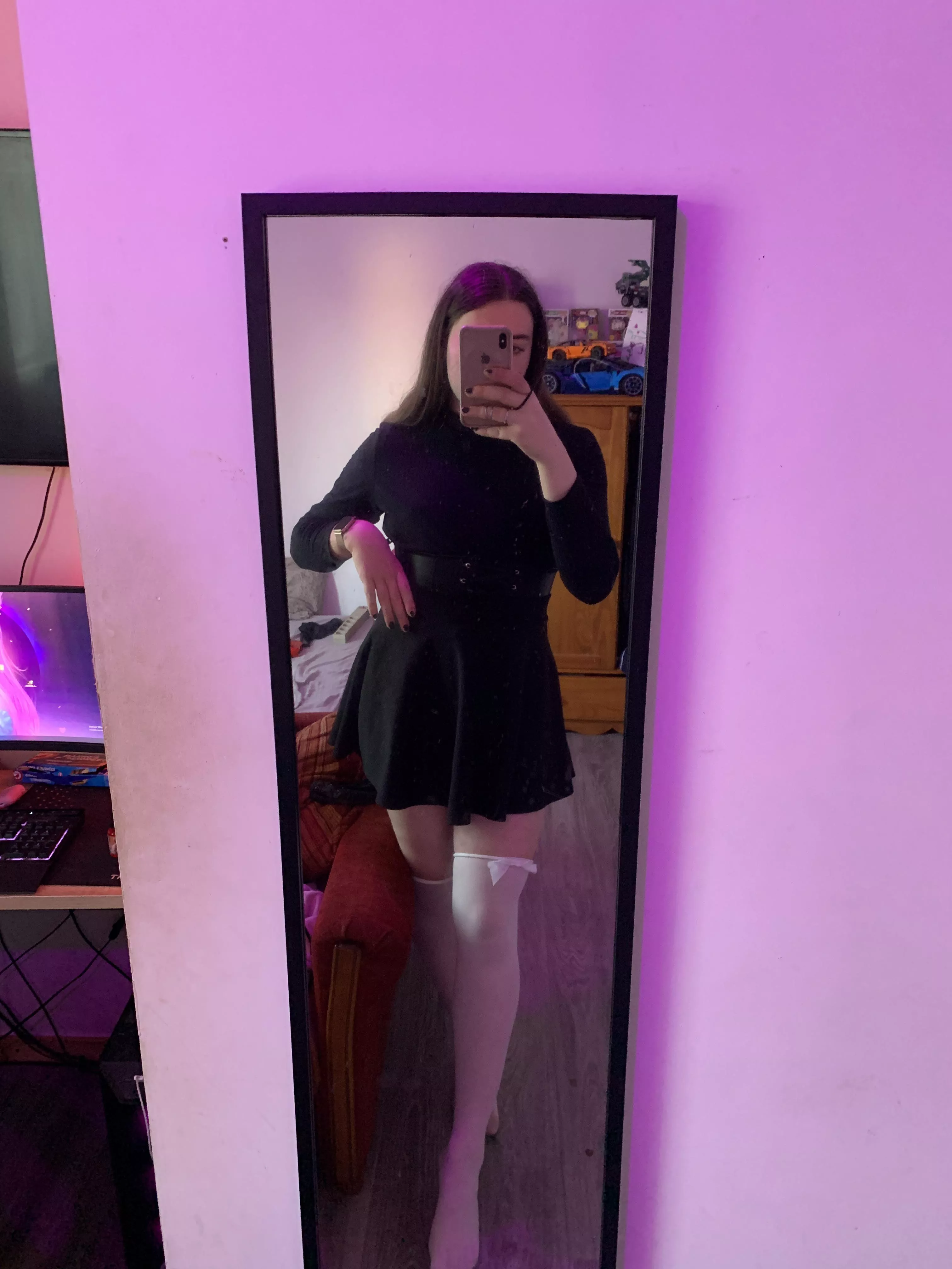 Rate my outfit on 5 ðŸ˜‹ðŸ’•