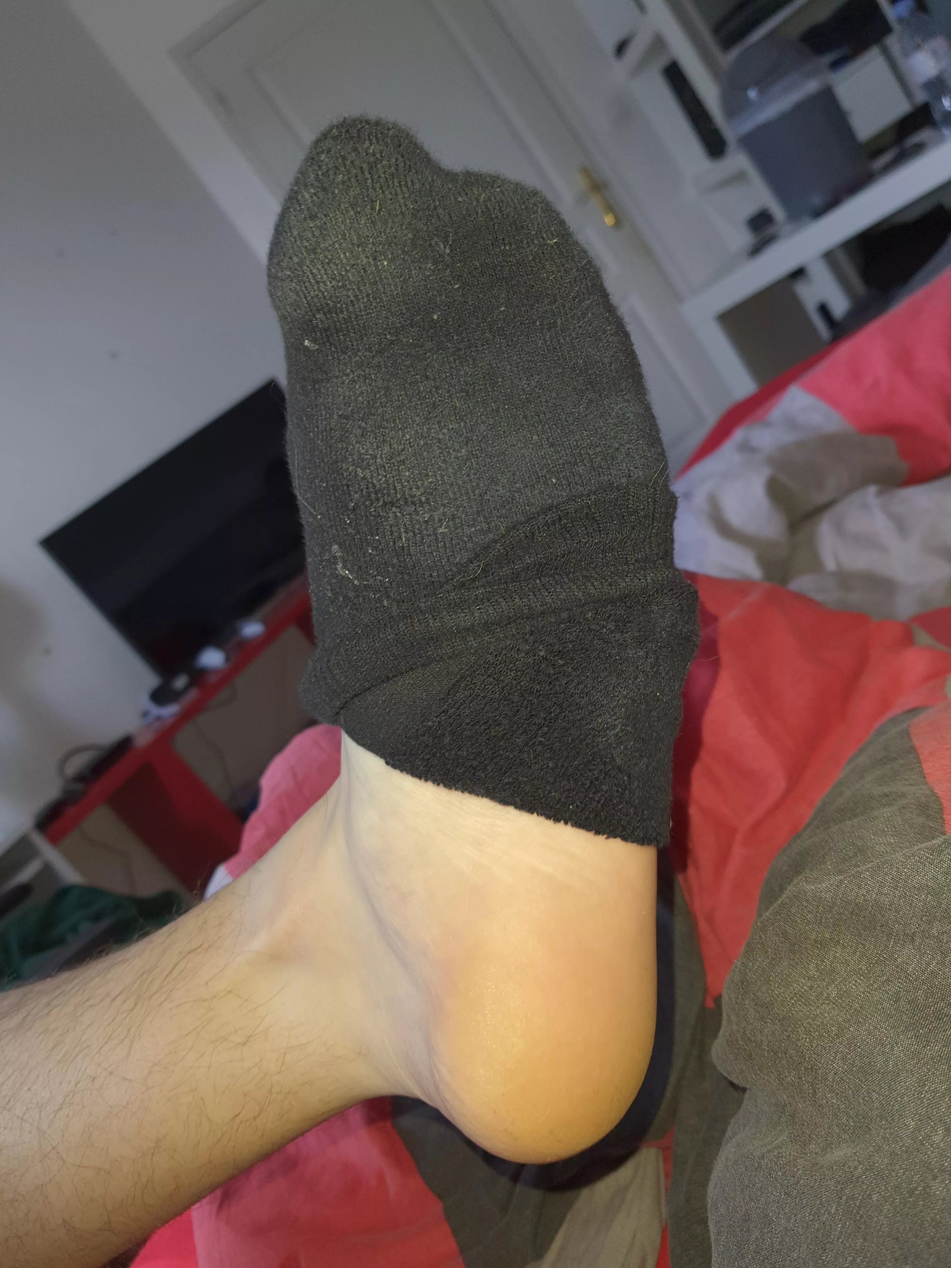 rating and trading feet here