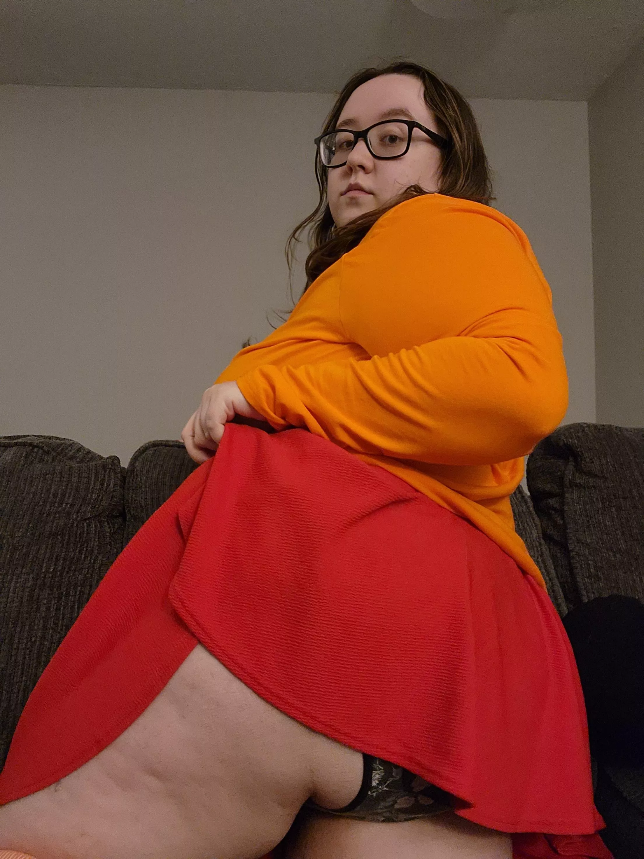 Really feeling myself in the sexy Velma cosplay.