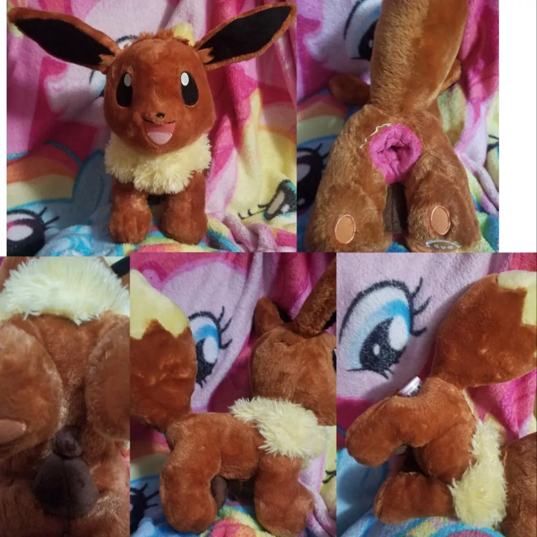 Recently commissioned NSFW fuckable feral male Pokemon eeveelution Eevee with useable anus, simple sheath and balls [M]