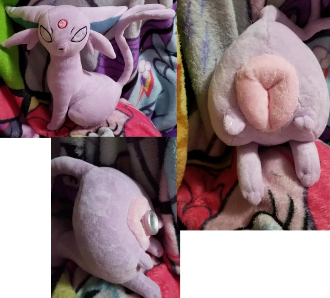 Recently commissioned NSFW fuckable Pokemon feral female eeveelution Espeon with useable canine pussy/cookie [F]