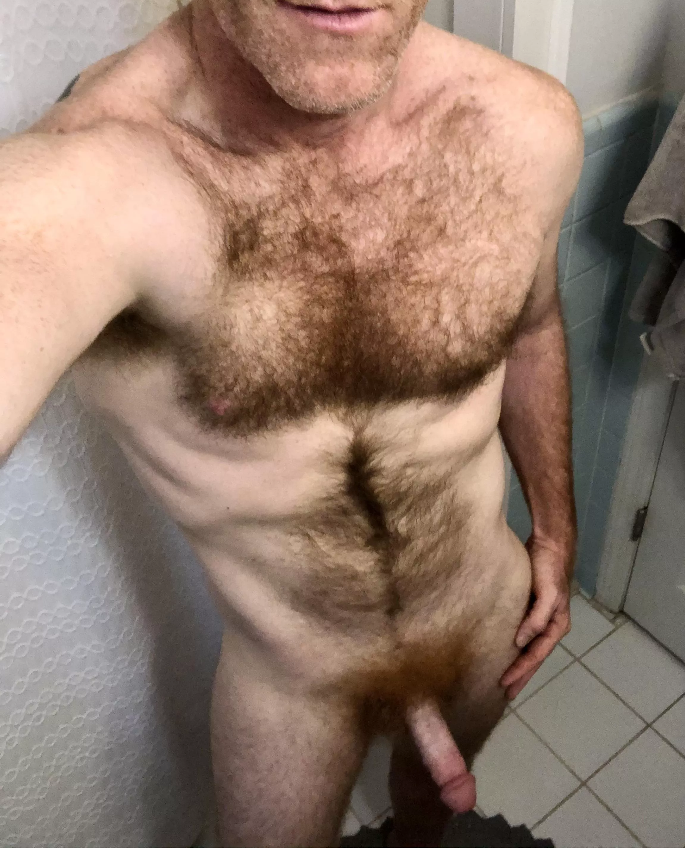 Recently single and want to get back out there... whoâ€™d be down? (41)