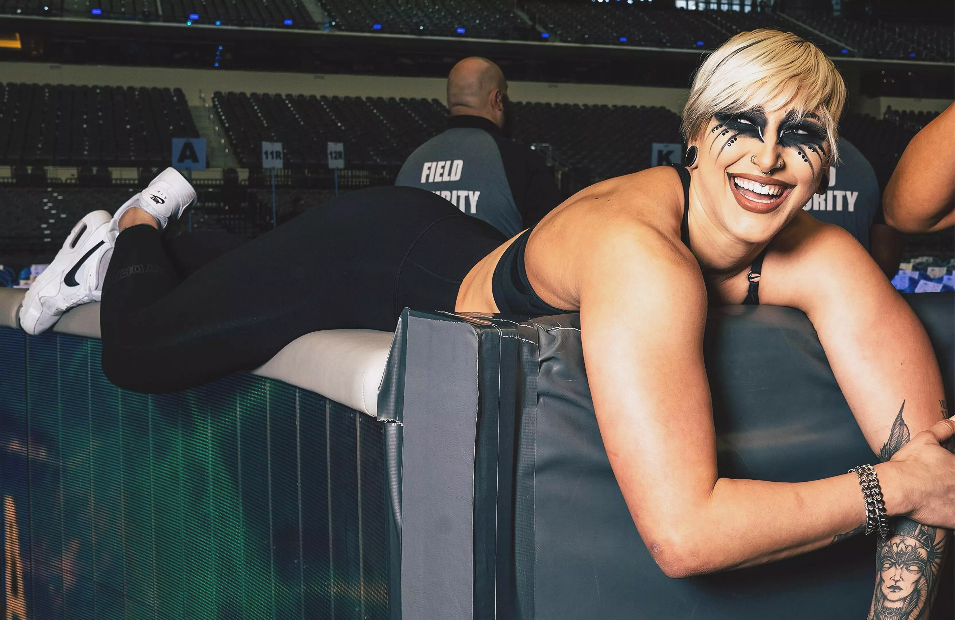 Rhea Backstage at Mania