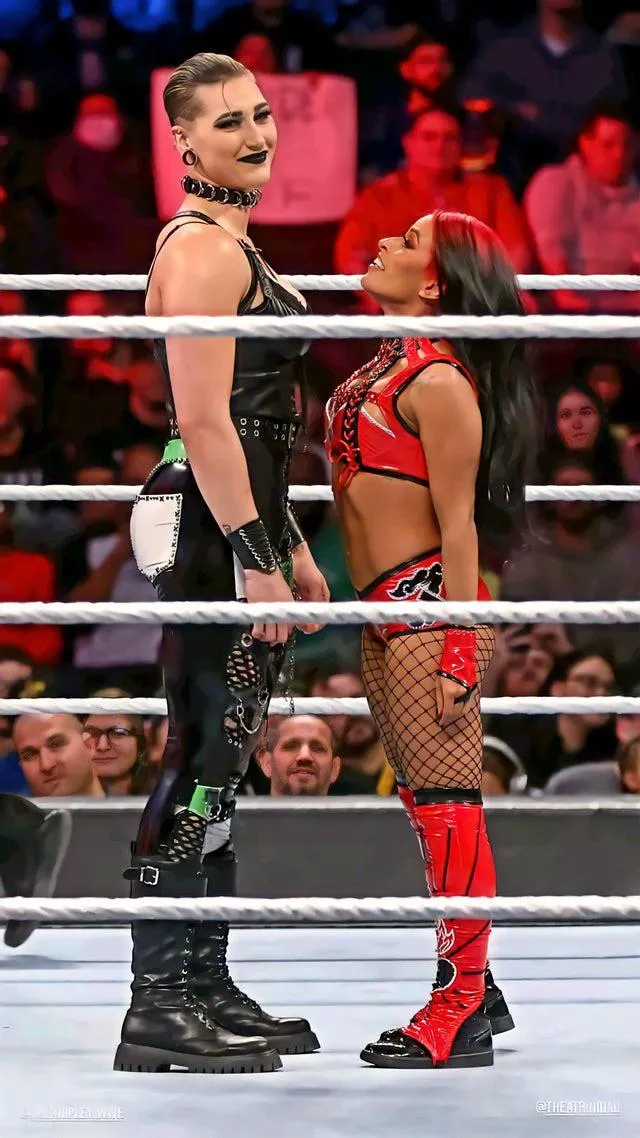 Rhea vs Zelina