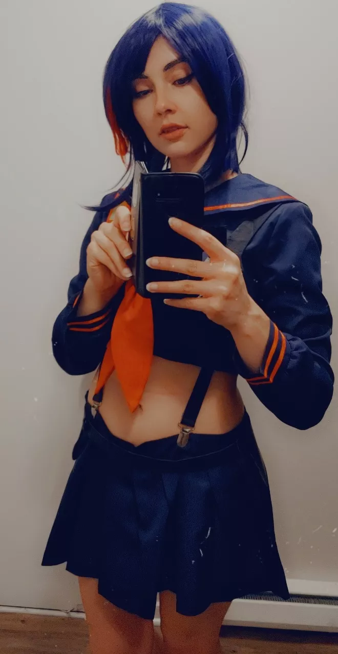 Ryuko from Kill la Kill ♥ excited to dress up for the cons this year!