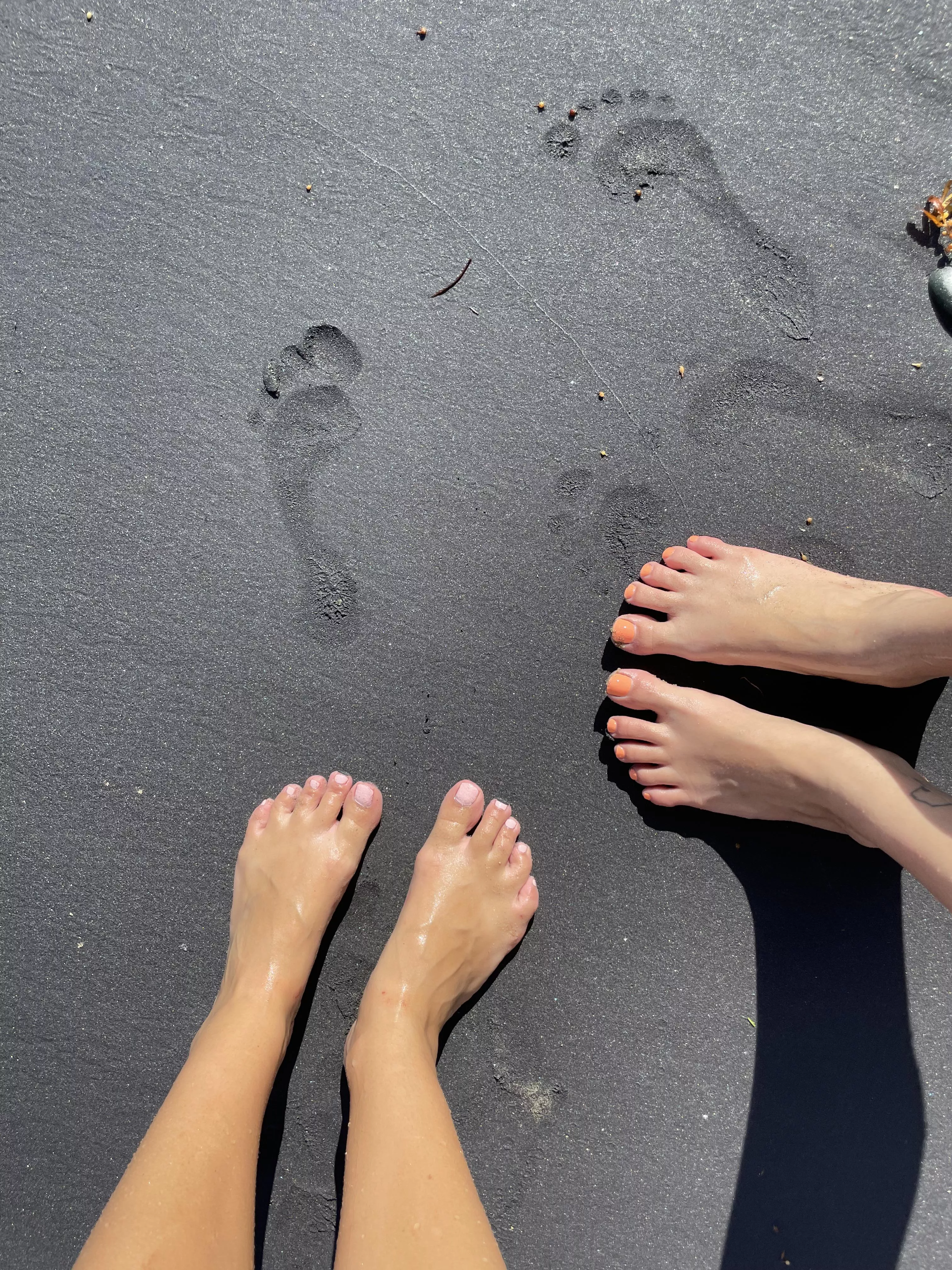 Sandy toes in Puerto Rico :)