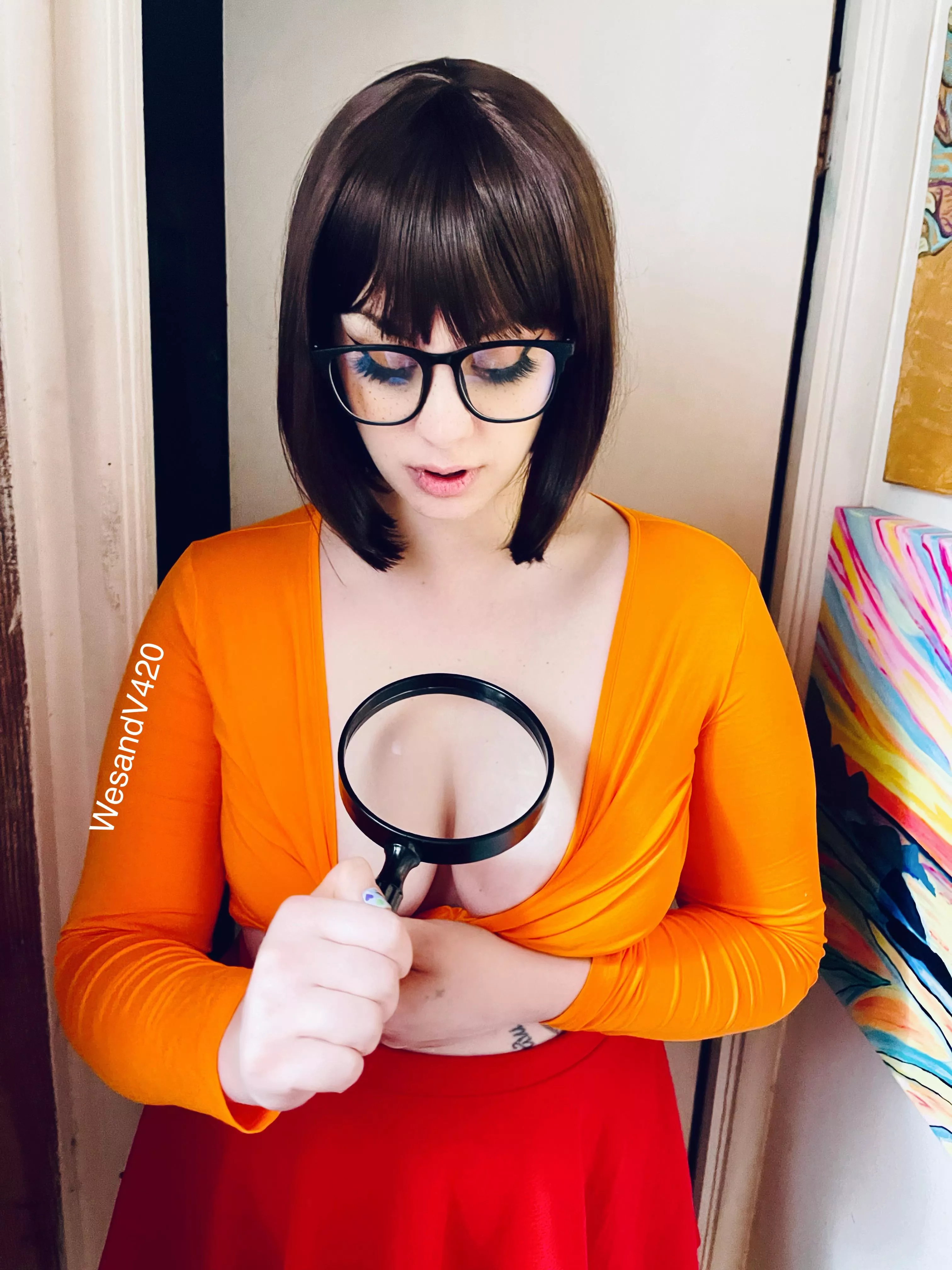 Say hi if you’d fuck Velma 😋