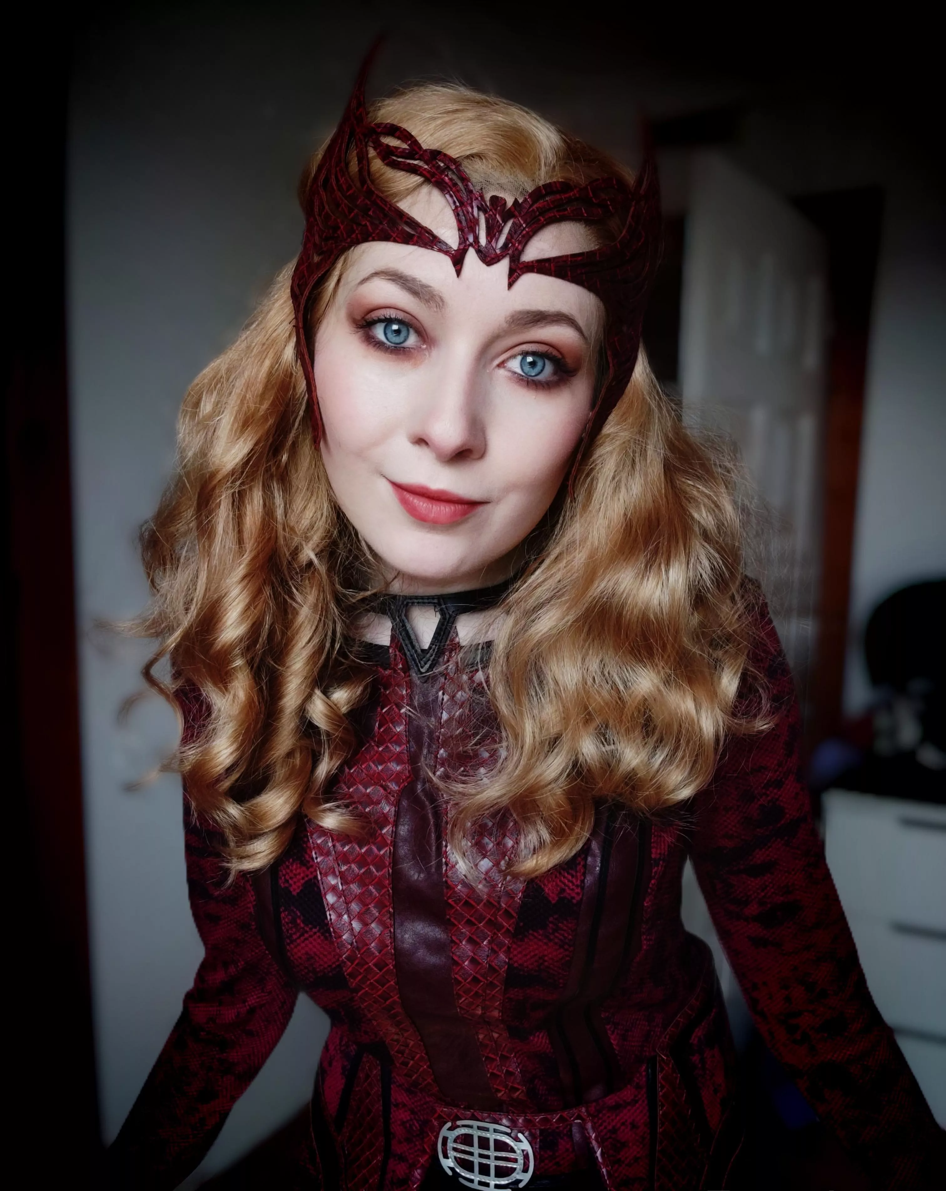 Scarlet Witch Cosplay [By Batkitto]