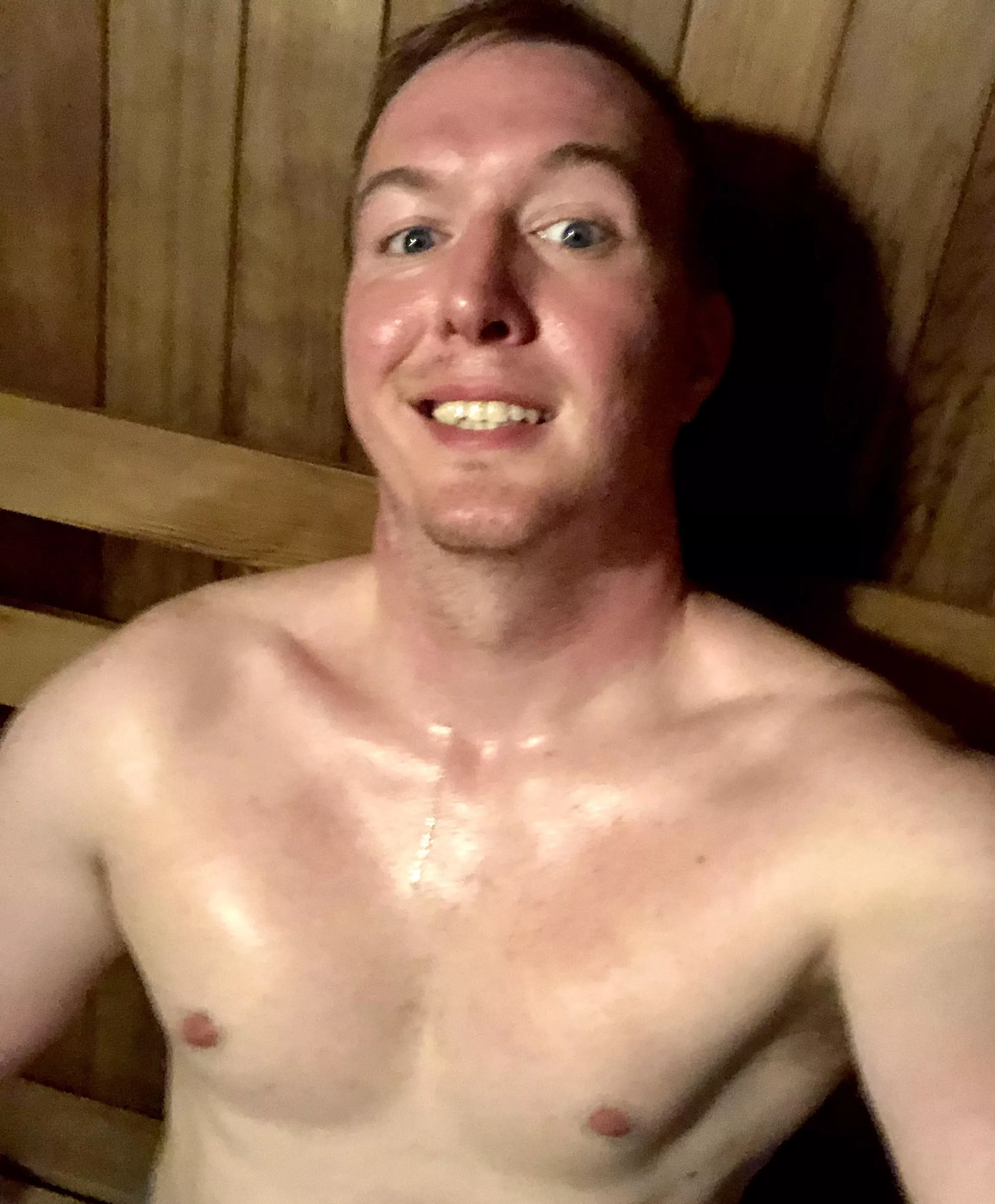 Selfies in the sauna 🤣