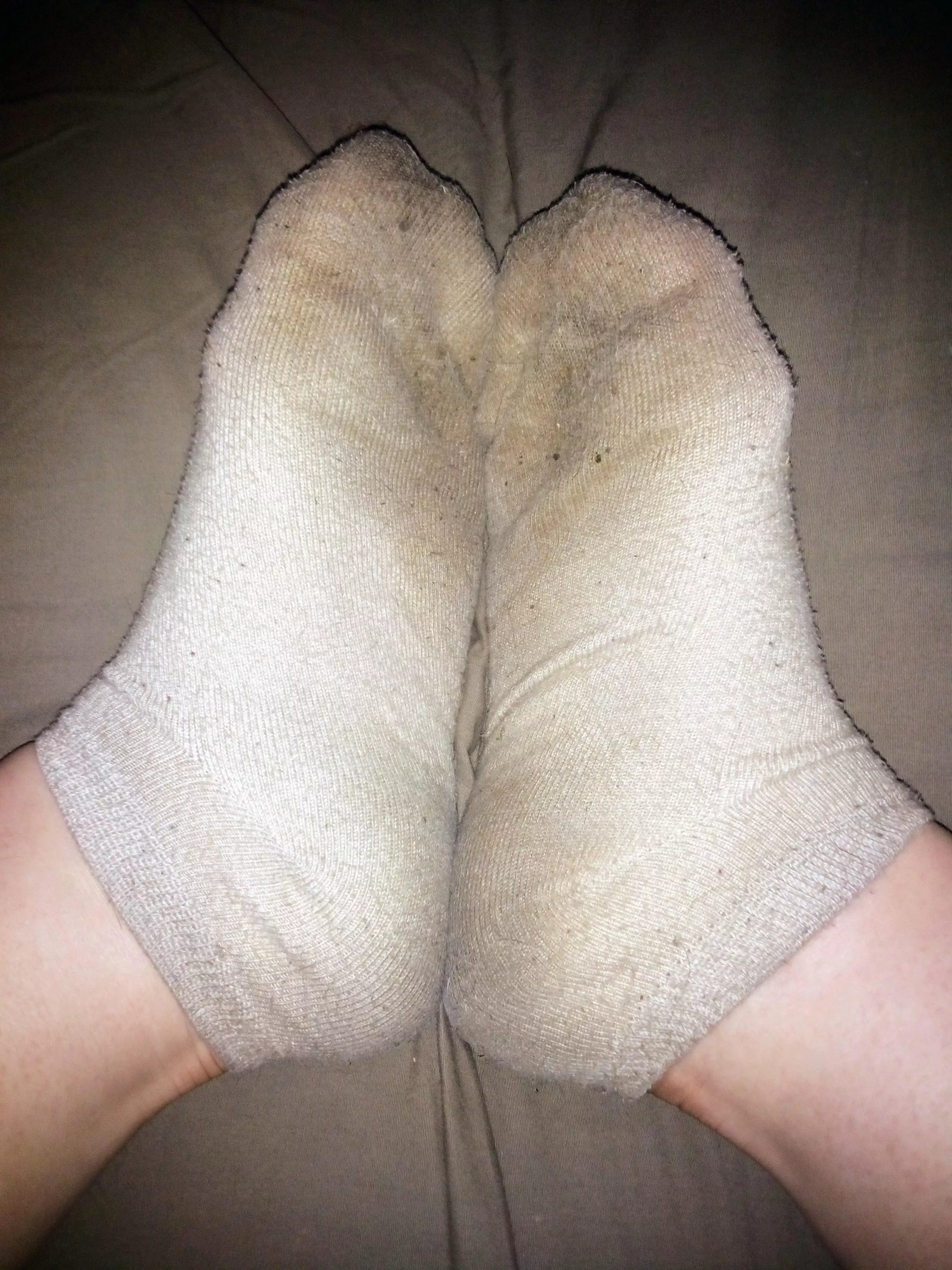 [Selling] After two days working hard on the farm, these socks are extra sweaty and strong! You know you want to bury your face in them. 😈💋