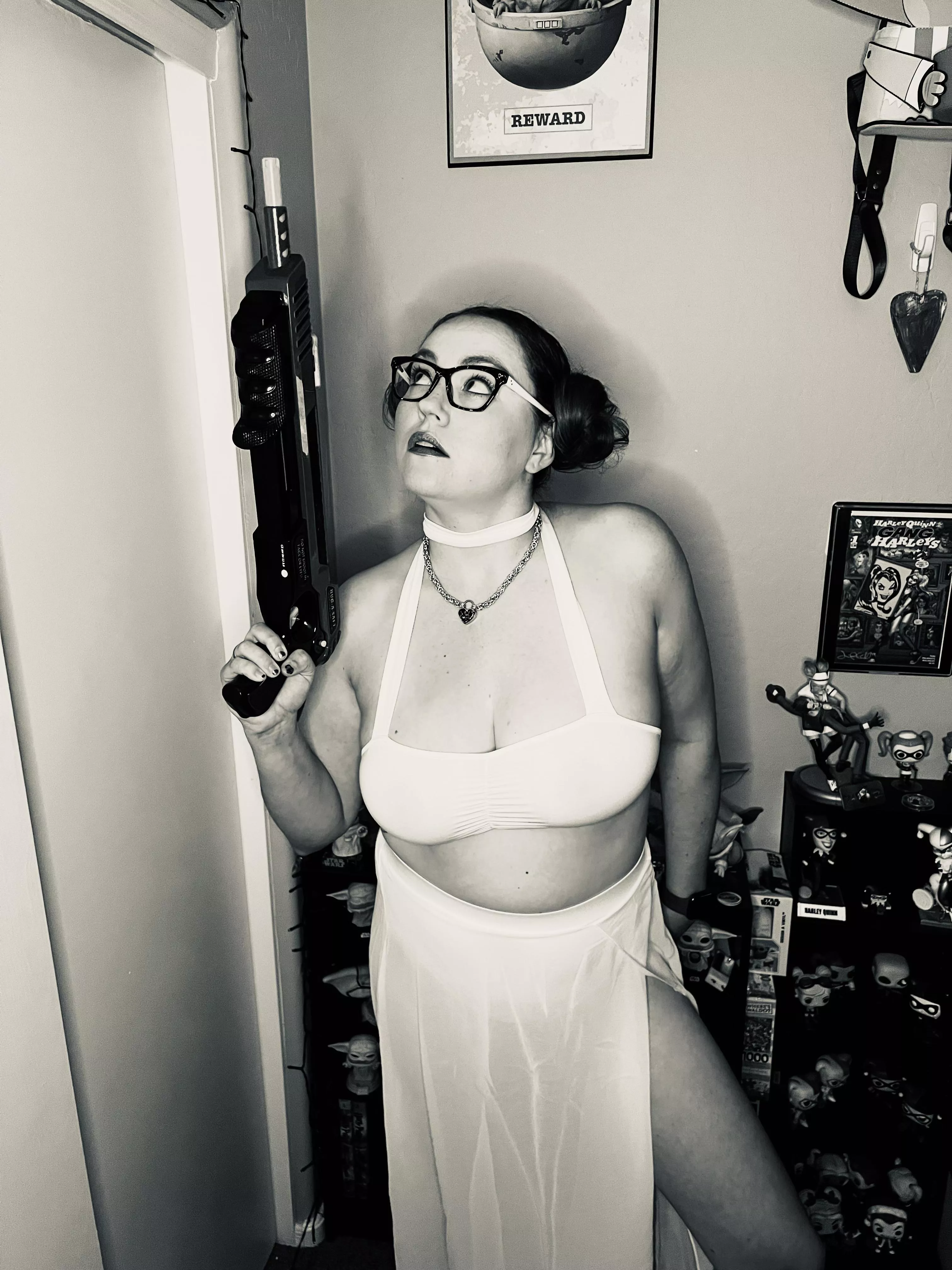 [Selling] Even Princess Leia Had A Rebellion Phaseâ€¦You Are My Only Hope! Kik SlytherinCutie13 To See How Naughty She Can Get!